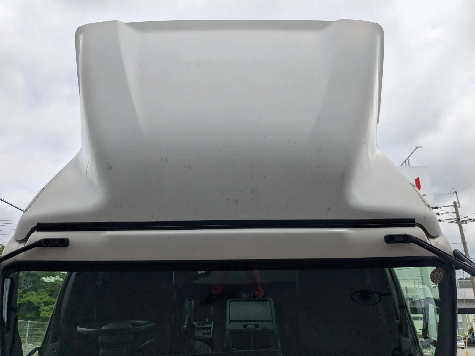 vehicle_image_20260708143206bK2PsVd4Em.webp