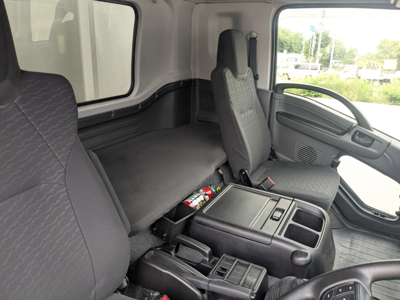 vehicle_image_20260708141936cPmiKmuOF6.webp
