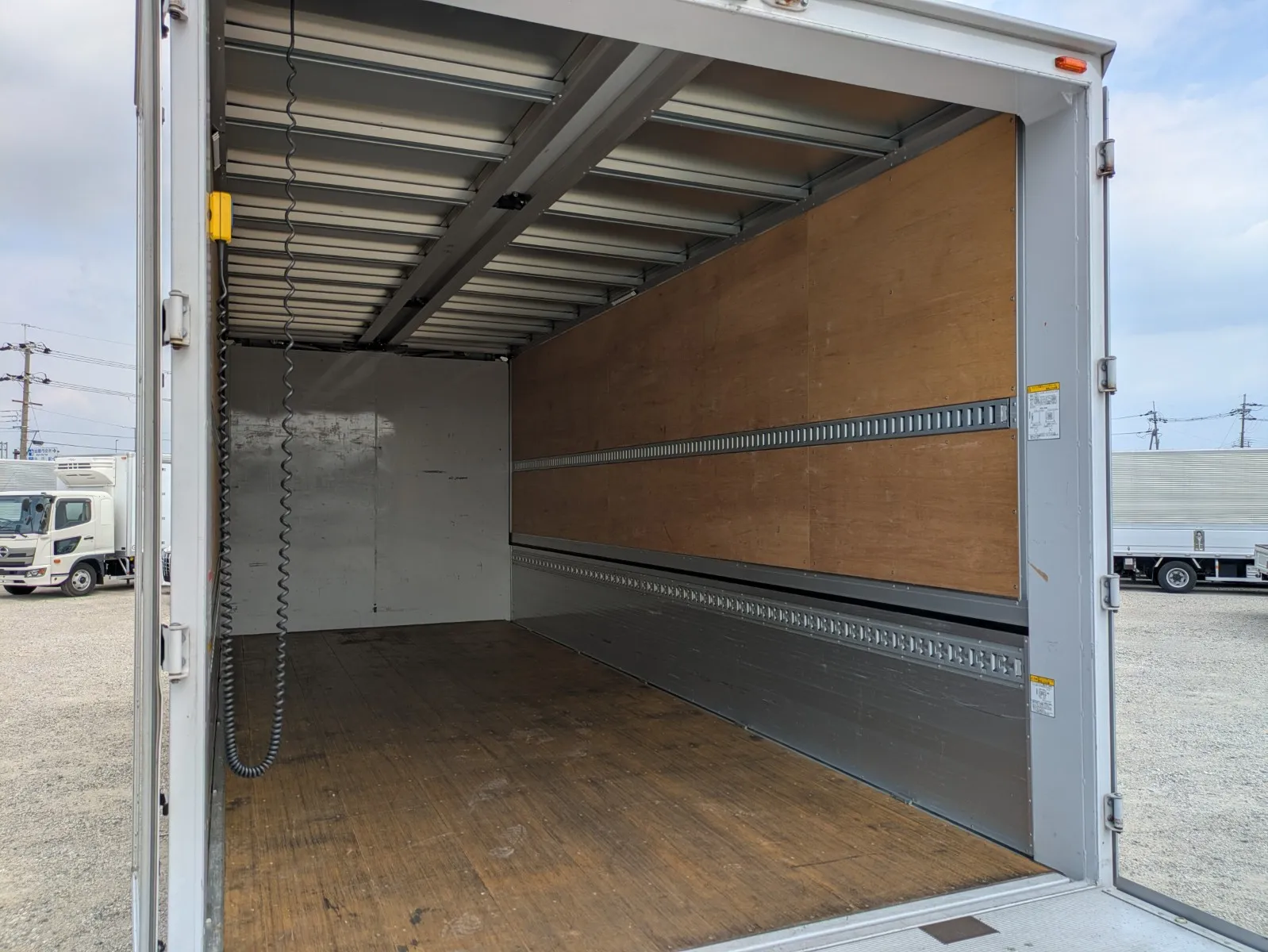 vehicle_image_20260730114007l0EbZ3Waci.webp