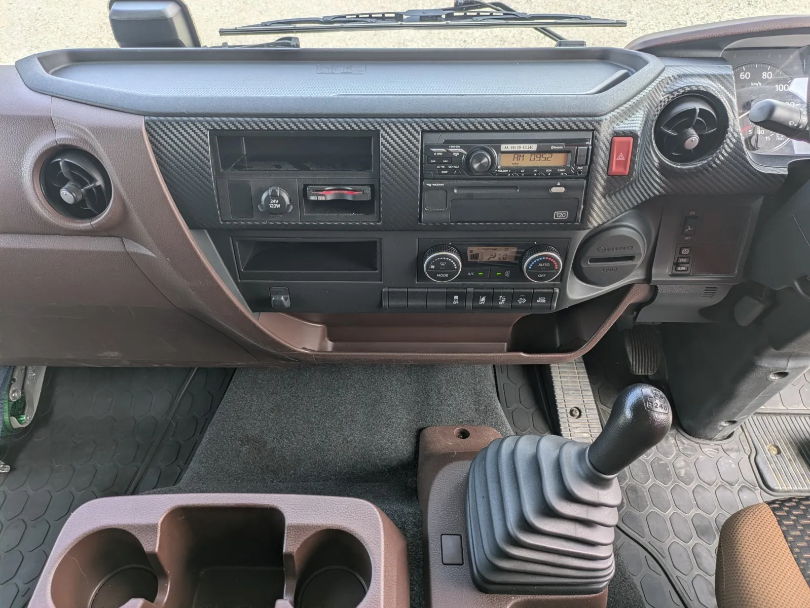 vehicle_image_20260730114015Lh6dDlsIrX.webp