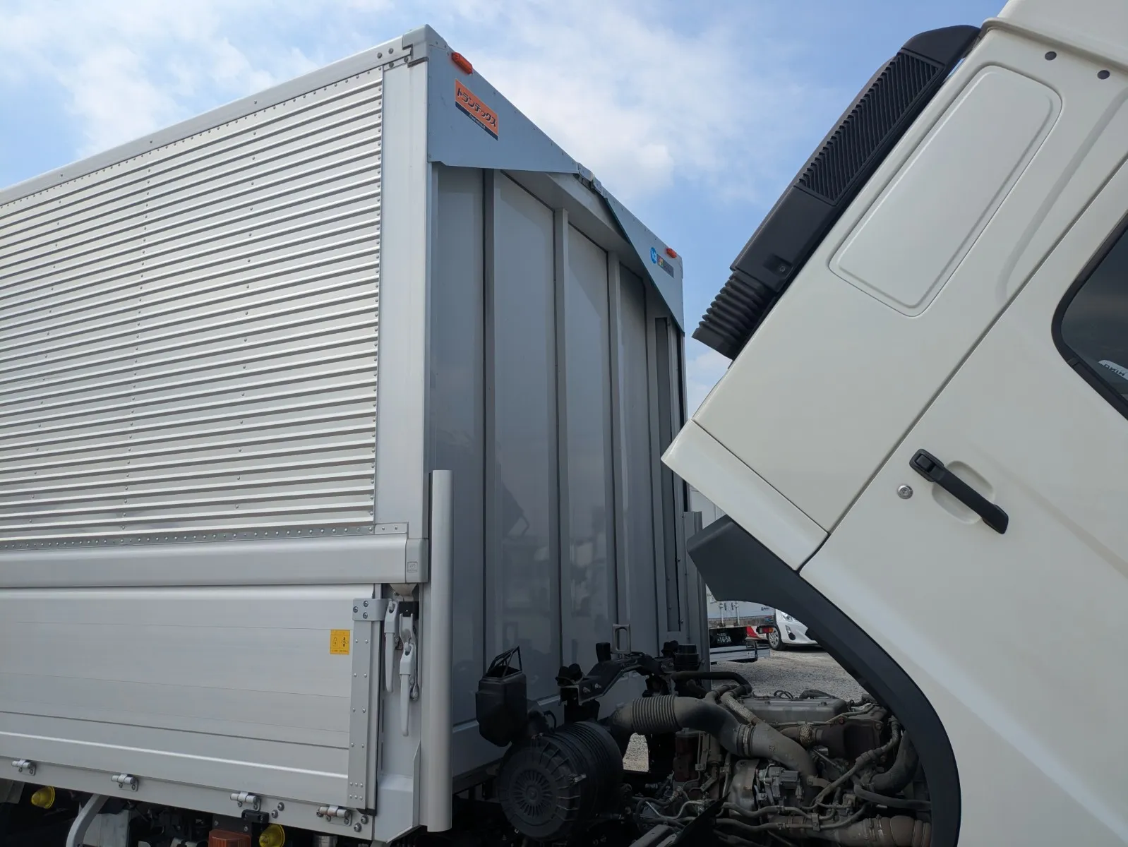 vehicle_image_20260730114017EeySU1tgt1.webp
