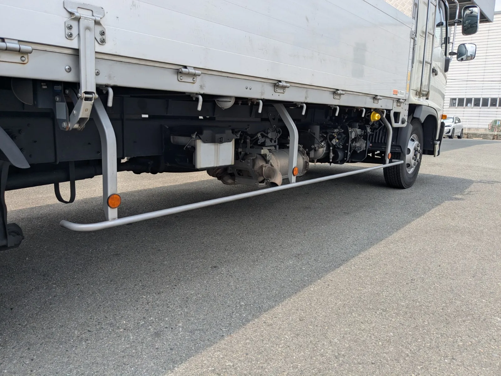 vehicle_image_20260805105519ST9xwFlKhG.webp