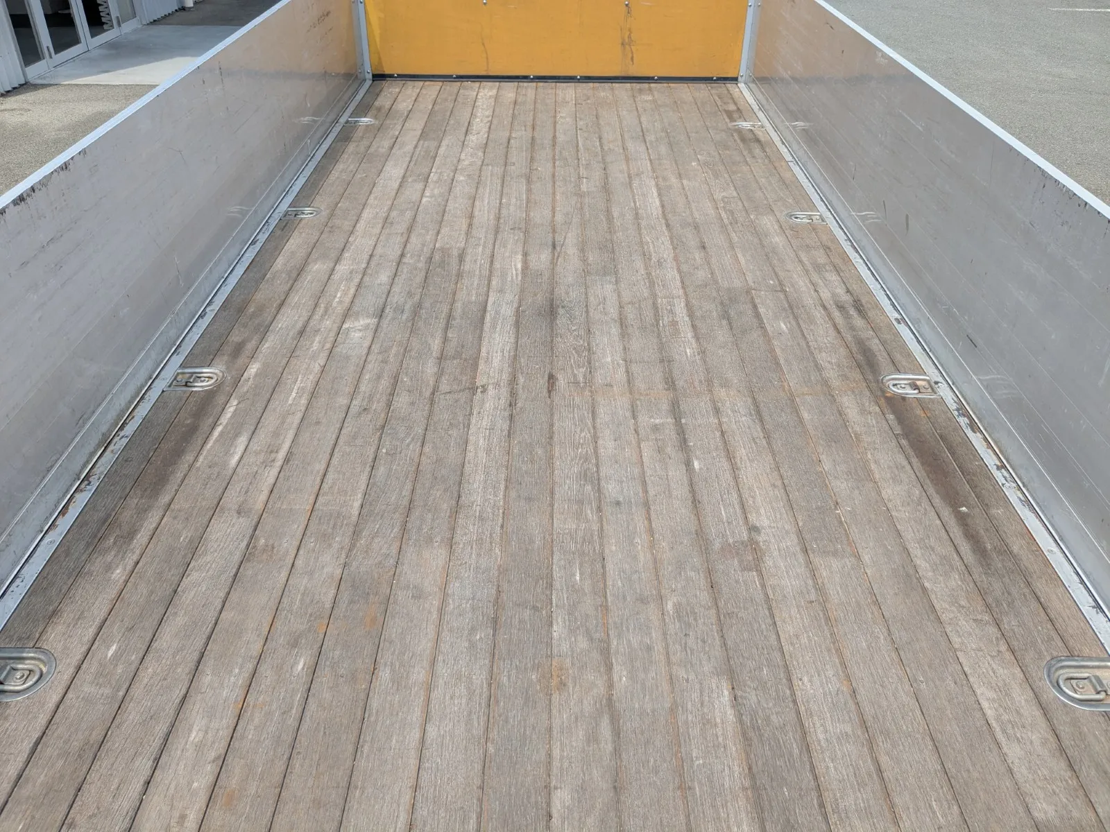 vehicle_image_20260805105520eQ6VINU7Kx.webp