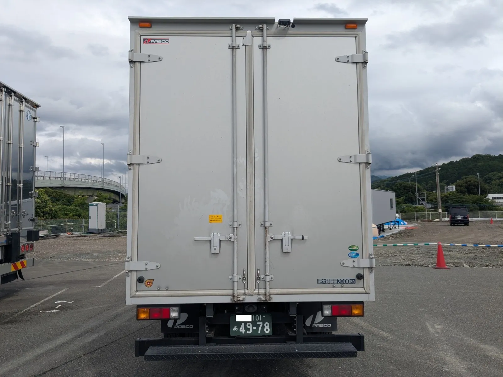 vehicle_image_20260707112430u6NUbV8yQg.webp
