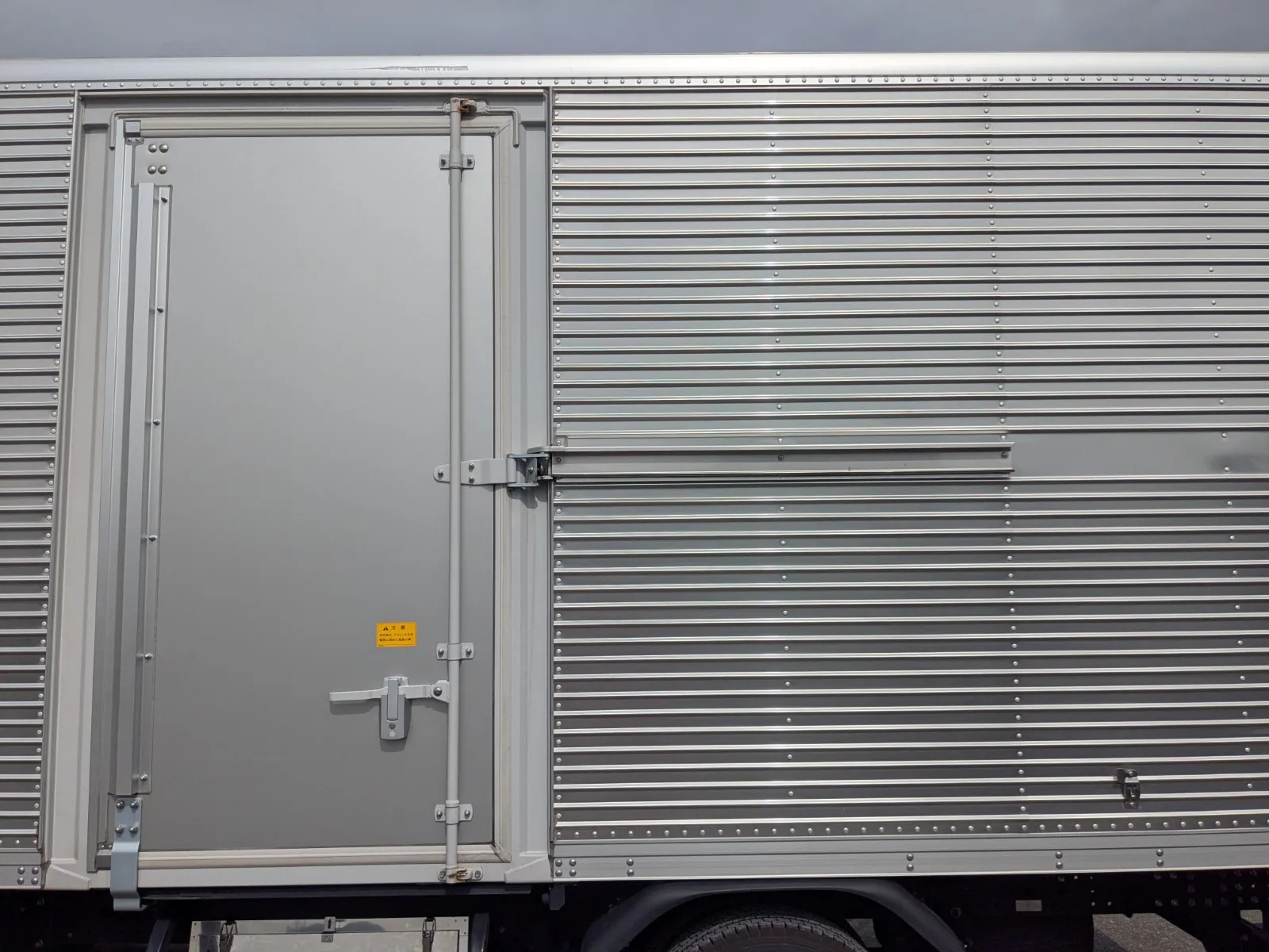 vehicle_image_202607071124372xhnOBcZSb.webp