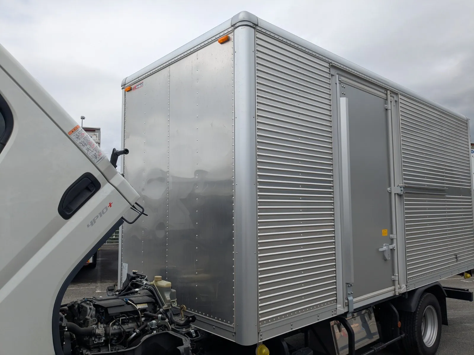 vehicle_image_20260707112442Z3lzZP997o.webp