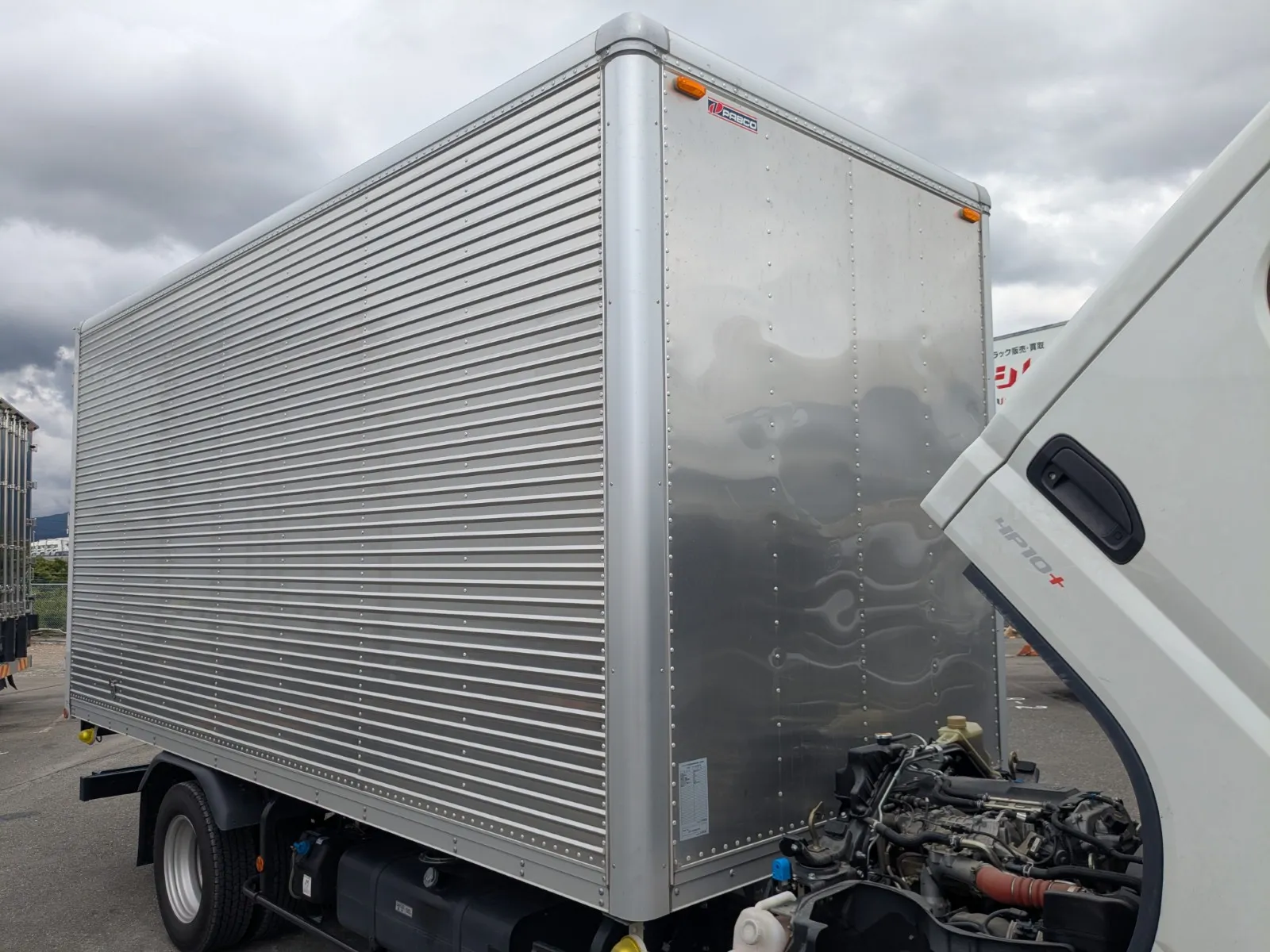 vehicle_image_20260707112444gGj3ay6OIv.webp