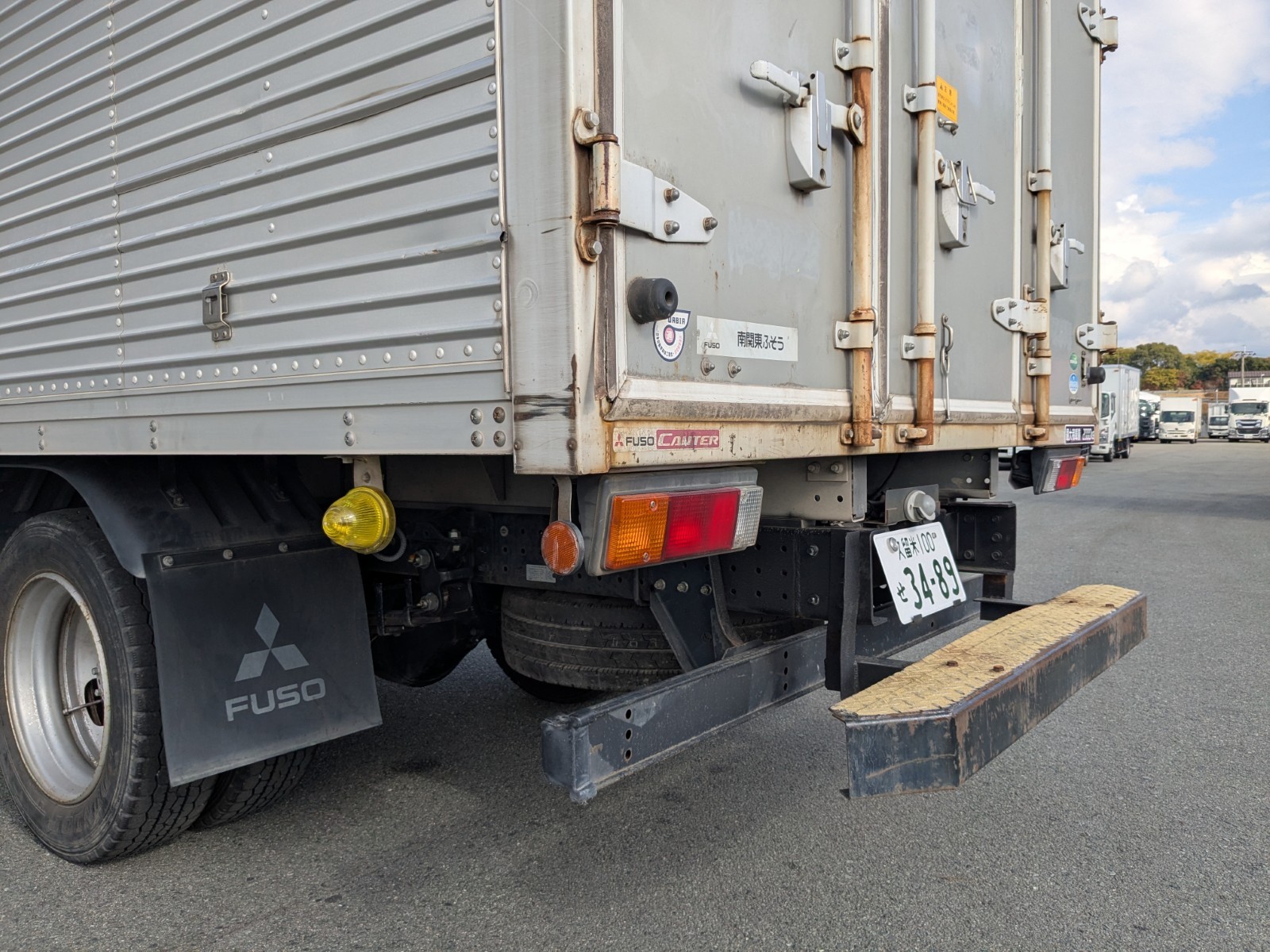vehicle_image_20251202104334HnVLFgKF2G.jpg