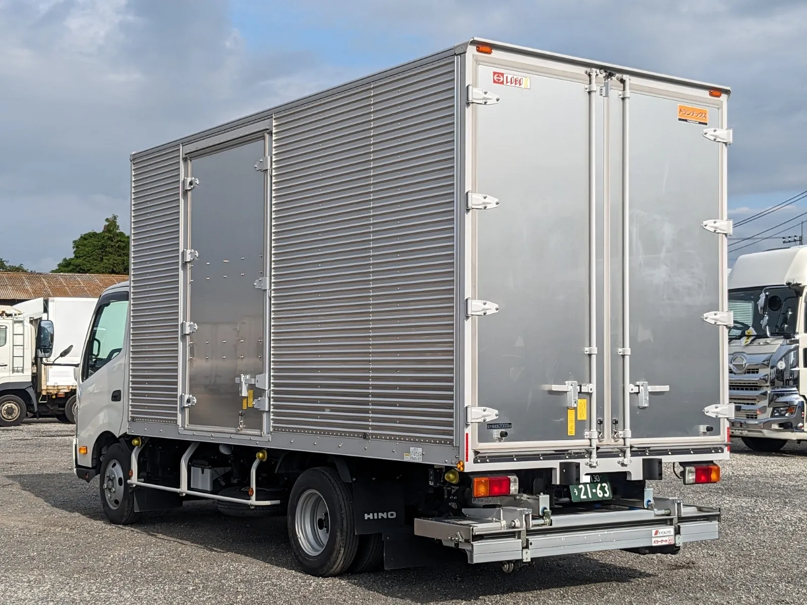 vehicle_image_20260704114653657mrC8SR7.webp