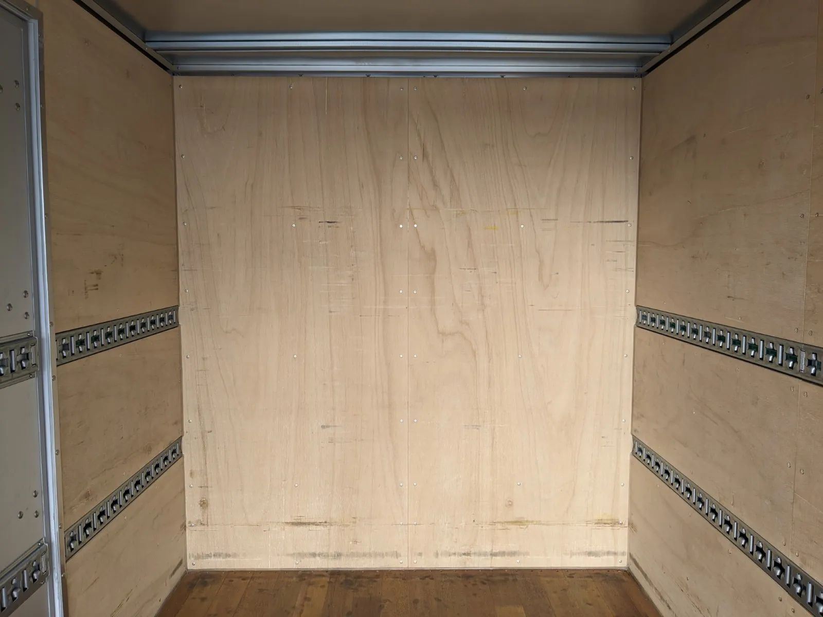 vehicle_image_2026070411465963bR61MI9U.webp