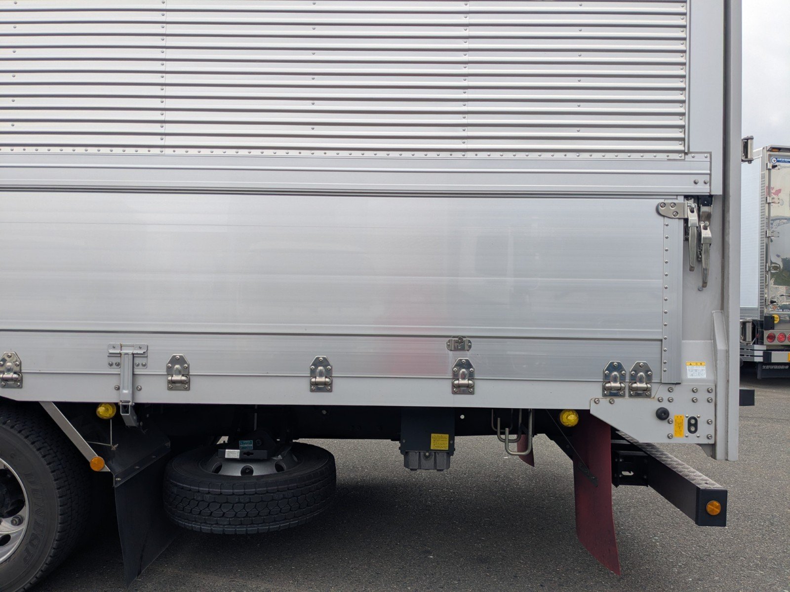 vehicle_image_202605081536184wOid1trp7.jpg