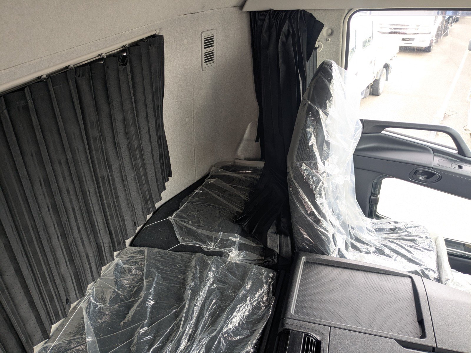 vehicle_image_20260508153618My3dsDsHKe.jpg