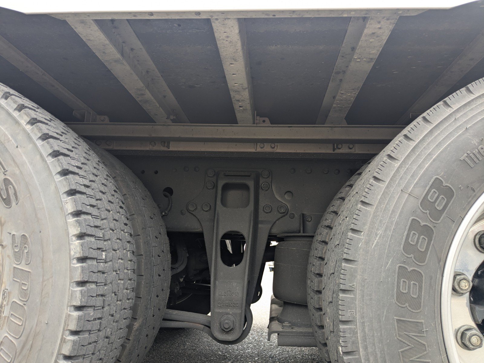 vehicle_image_20260508152930WcL1m2MyAZ.jpg