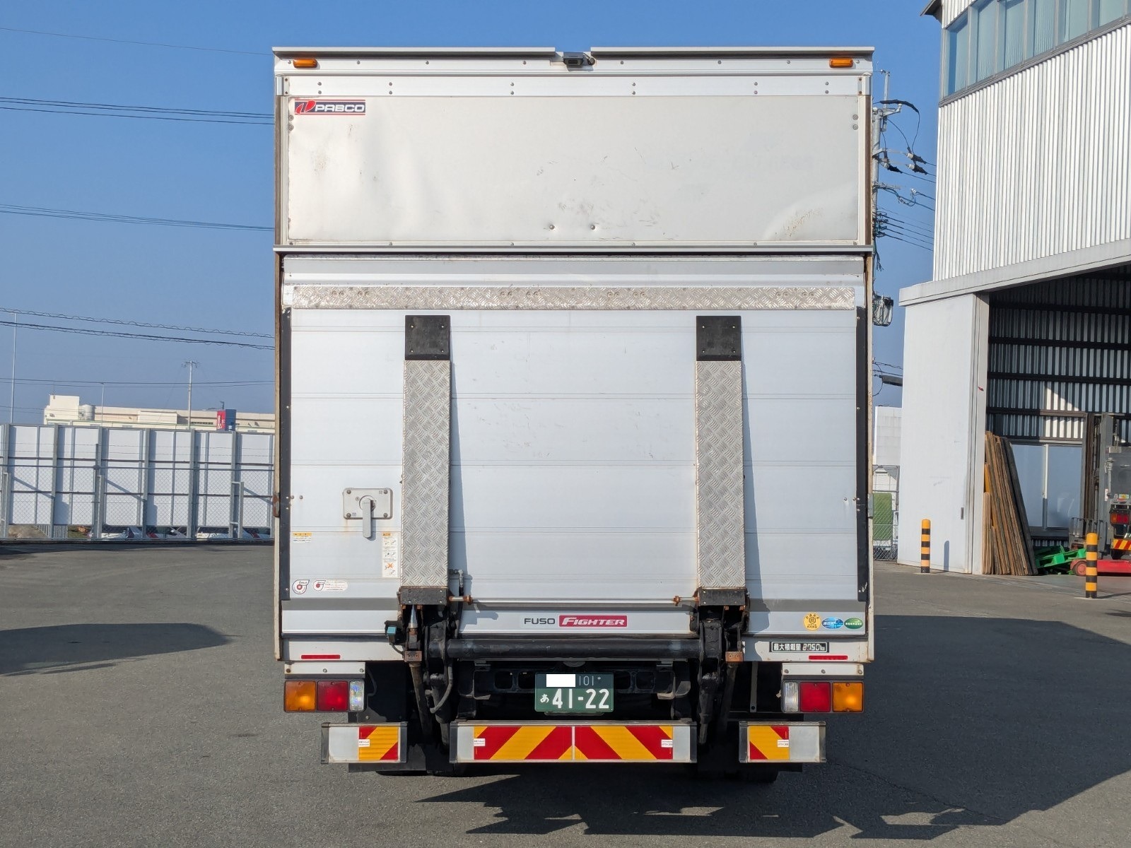 vehicle_image_20251222132656J8u0JEZGrR.jpg