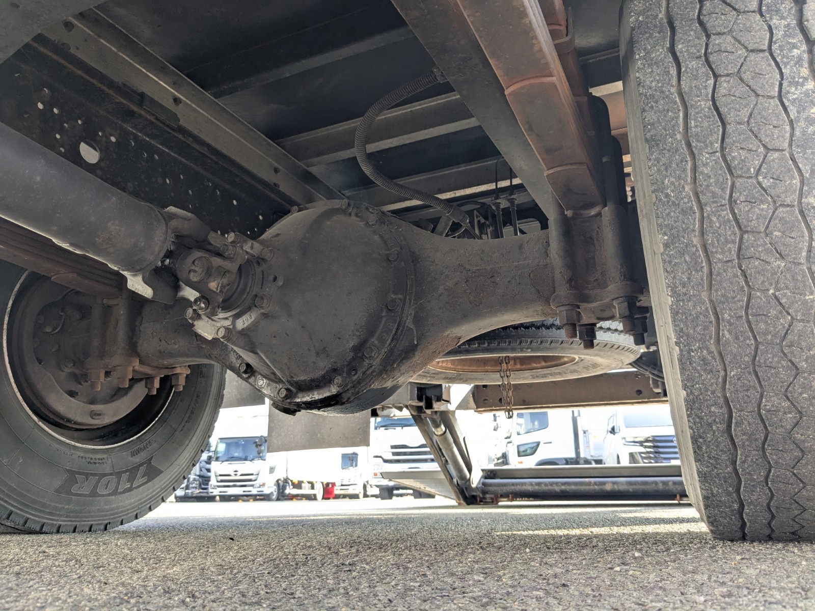 vehicle_image_20251222132656Of8eQs3uTl.jpg