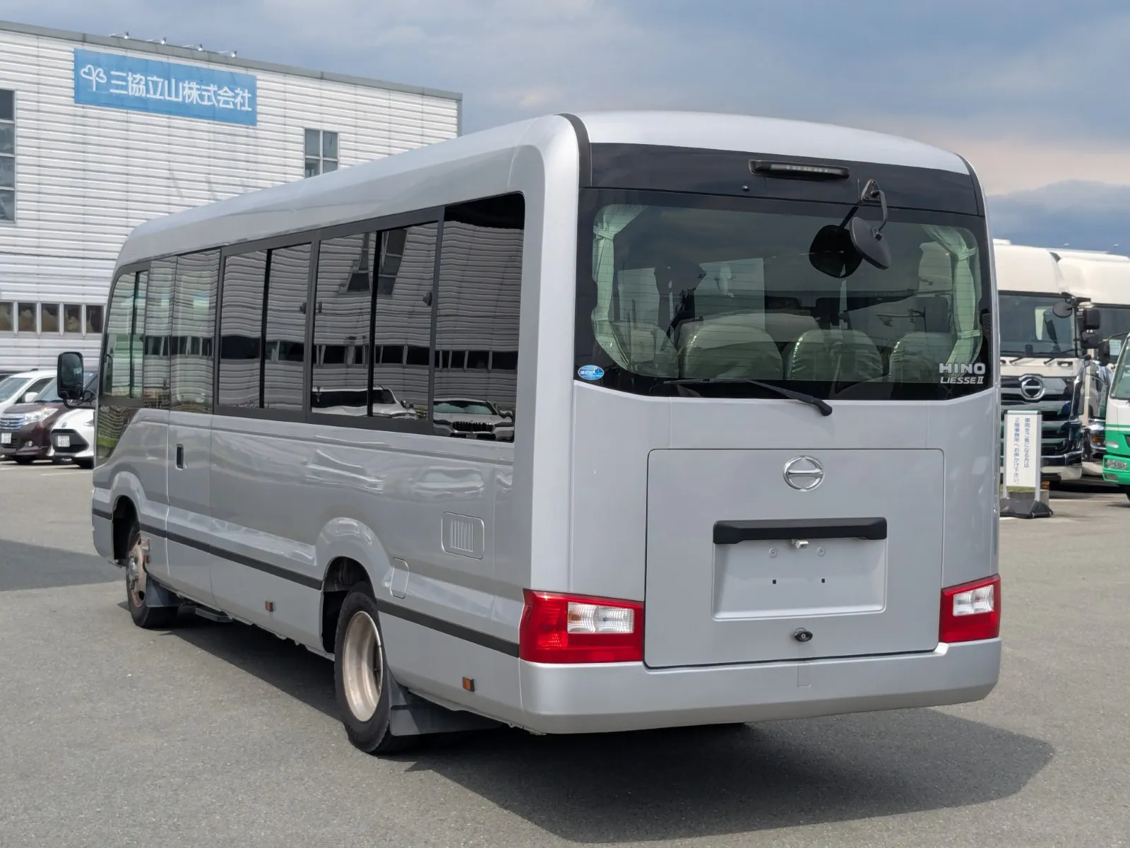 vehicle_image_20260616162420FpEw3Ubnwe.webp