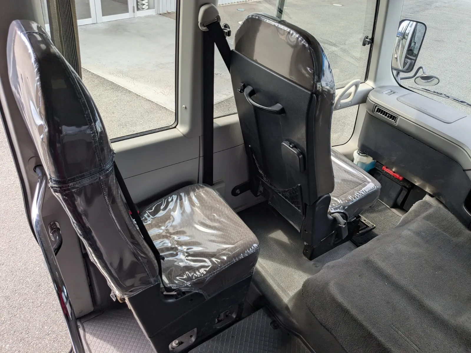 vehicle_image_20260616162421koRj4UOsEV.webp