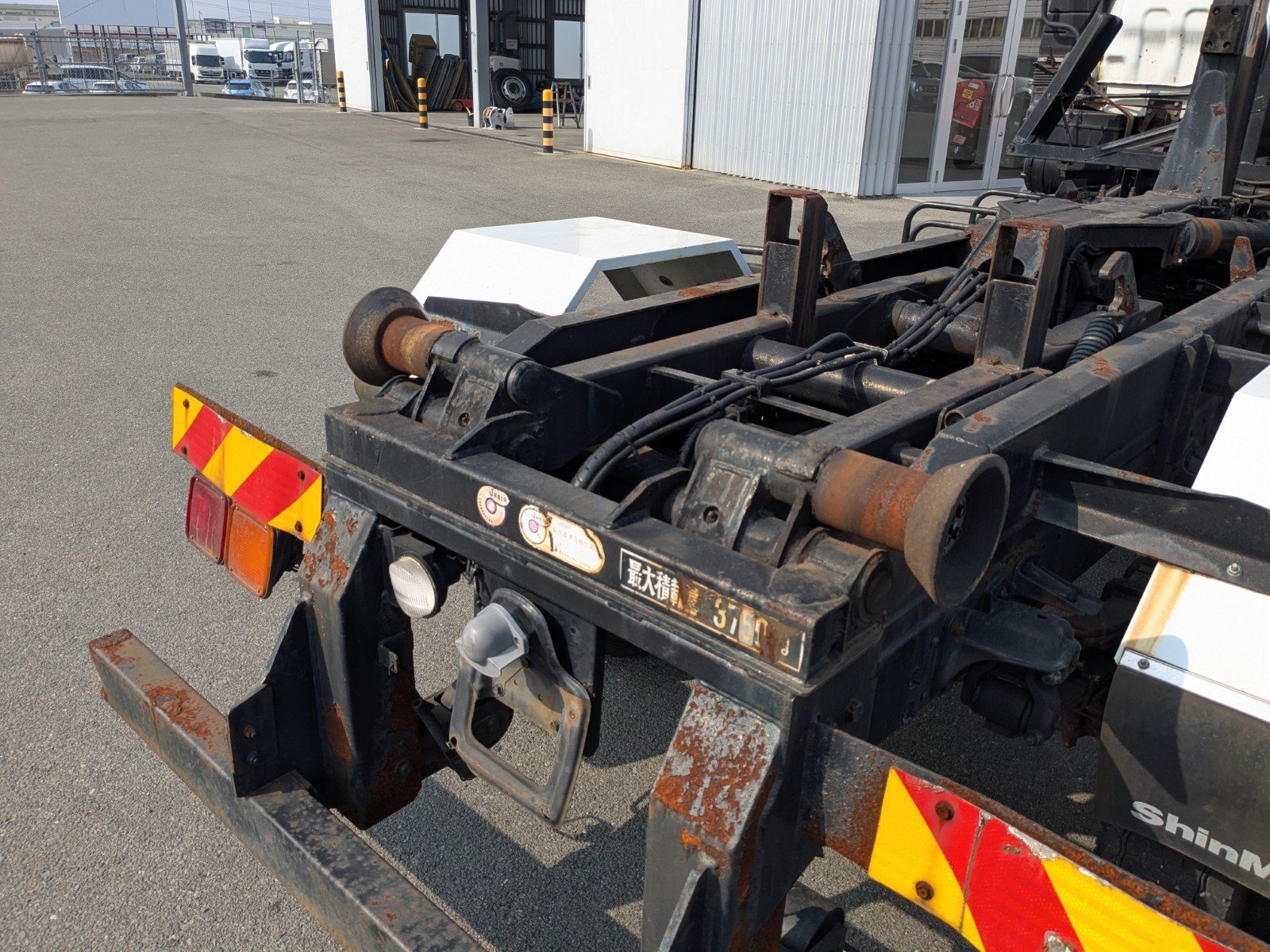 vehicle_image_20260212102921aYwBArmm5k.jpg