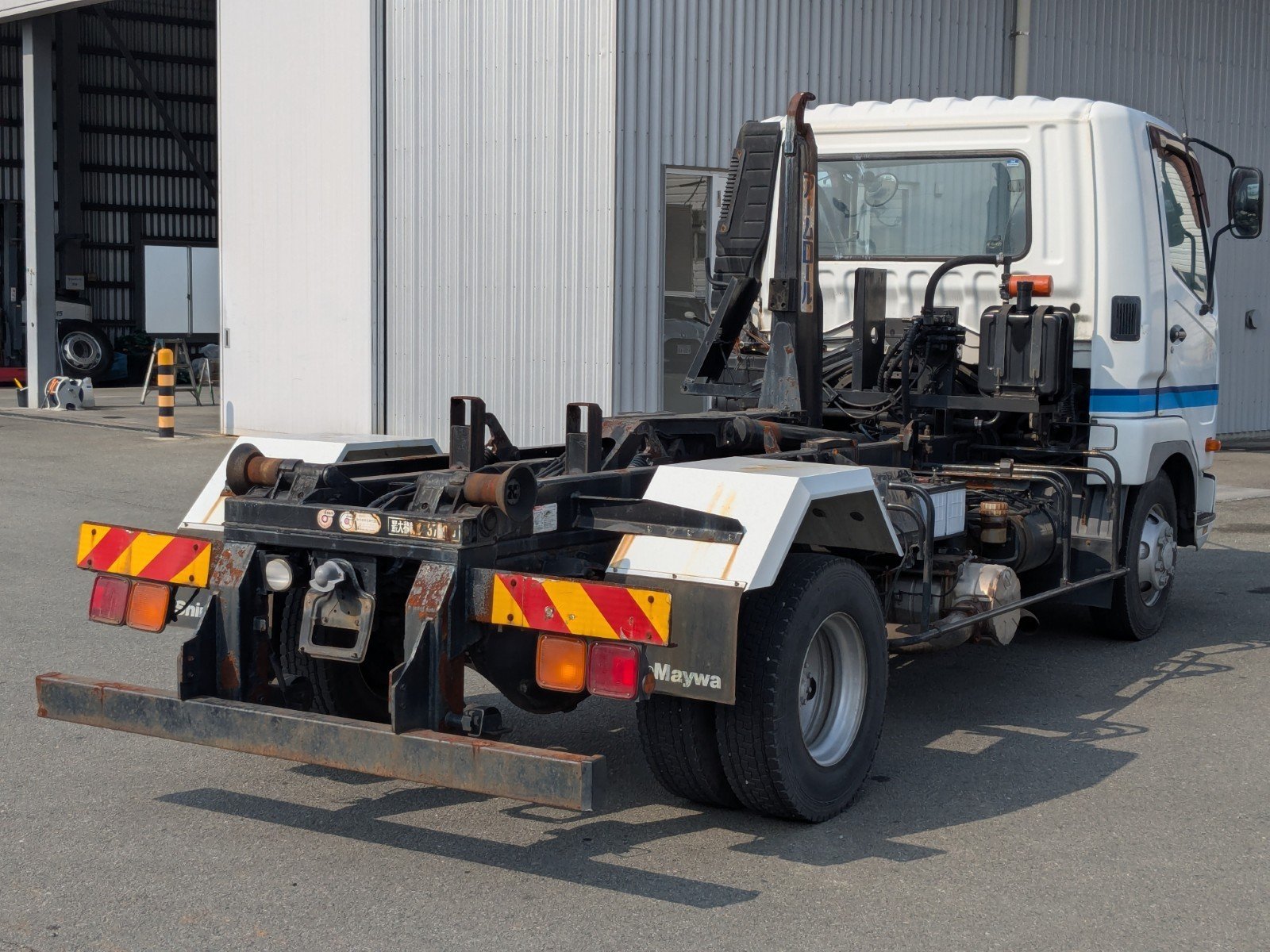 vehicle_image_20260212102921kGo34qcNBm.jpg