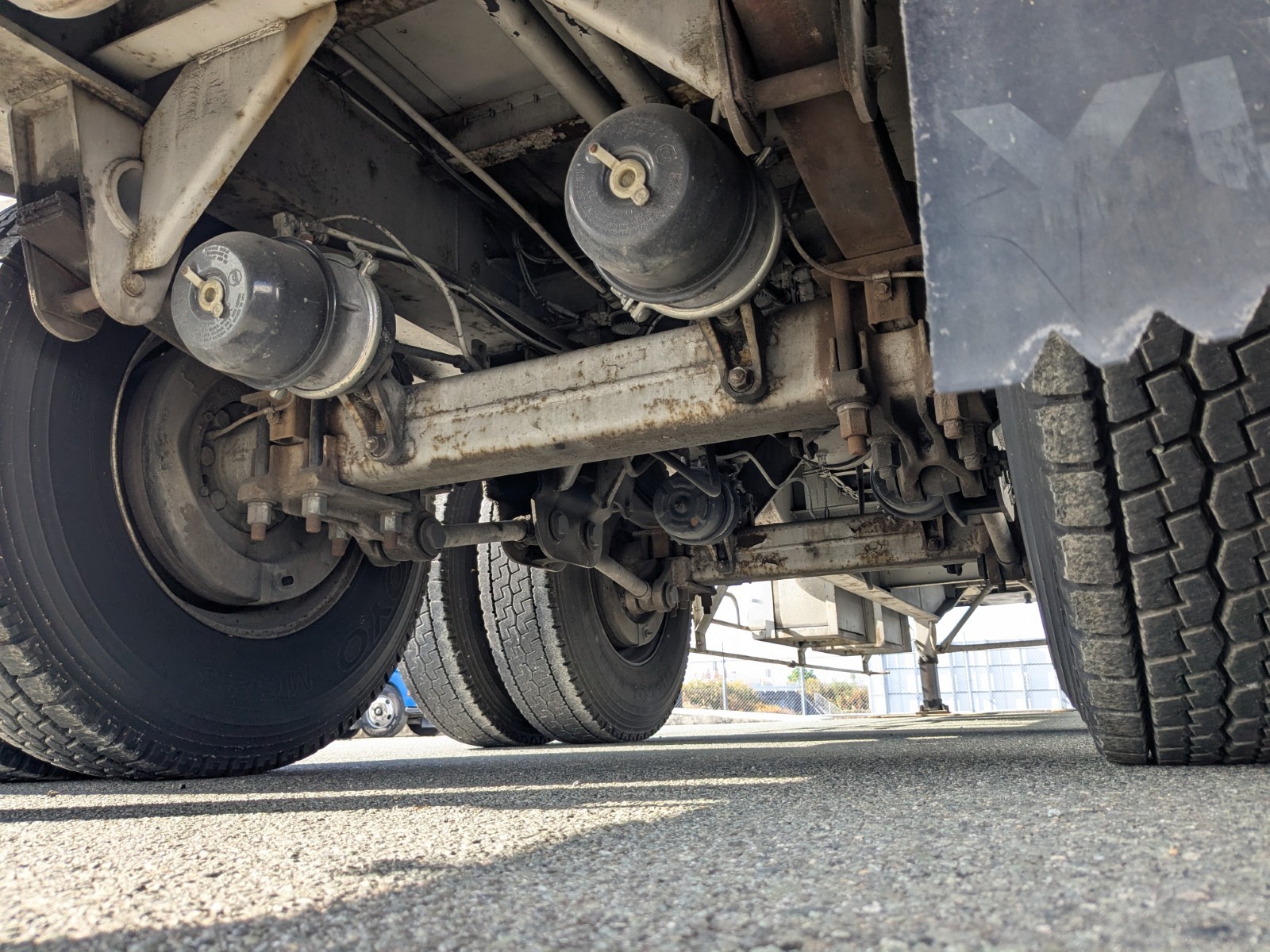 vehicle_image_20251209085733gUMCqz4JjH.jpg