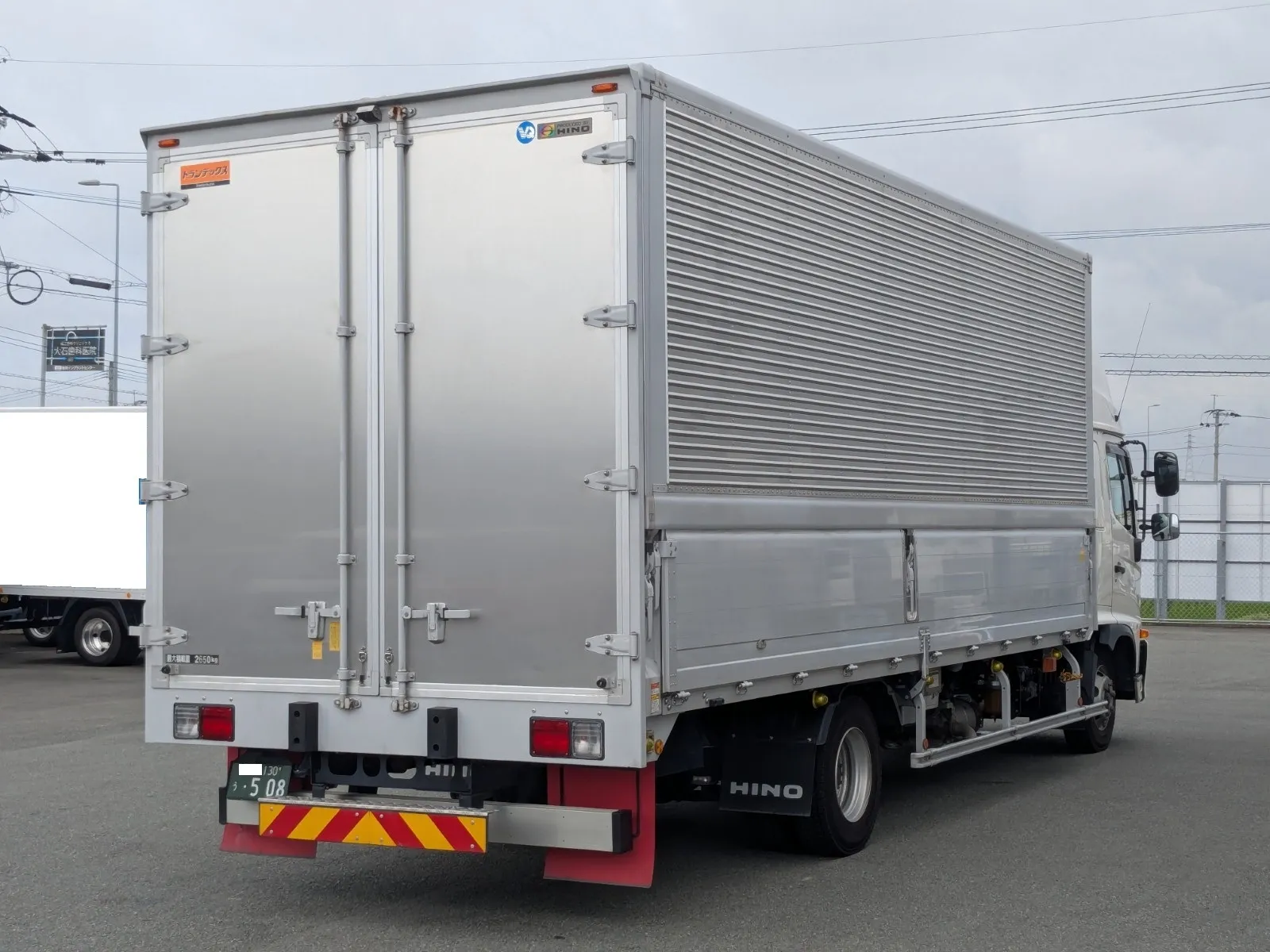 vehicle_image_2026071610525172FRm8oF9V.webp