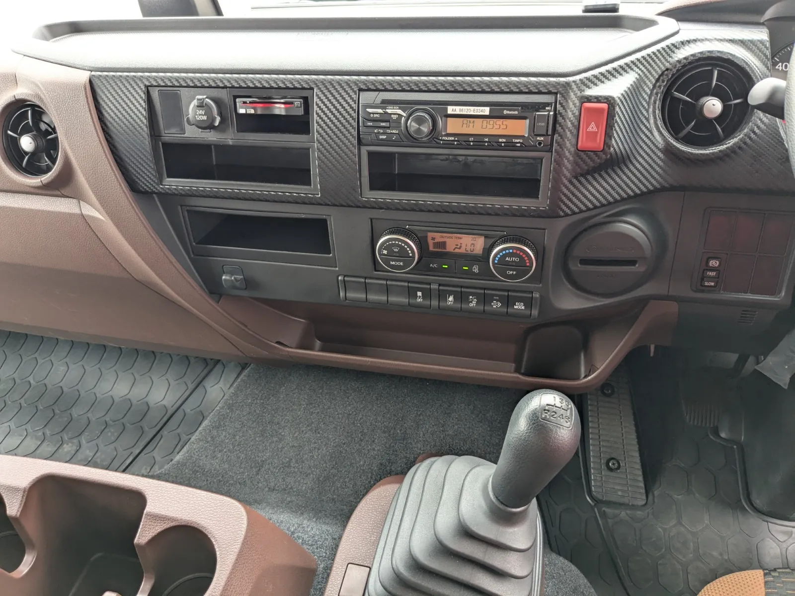 vehicle_image_20260716105300VfxsYUc0rK.webp