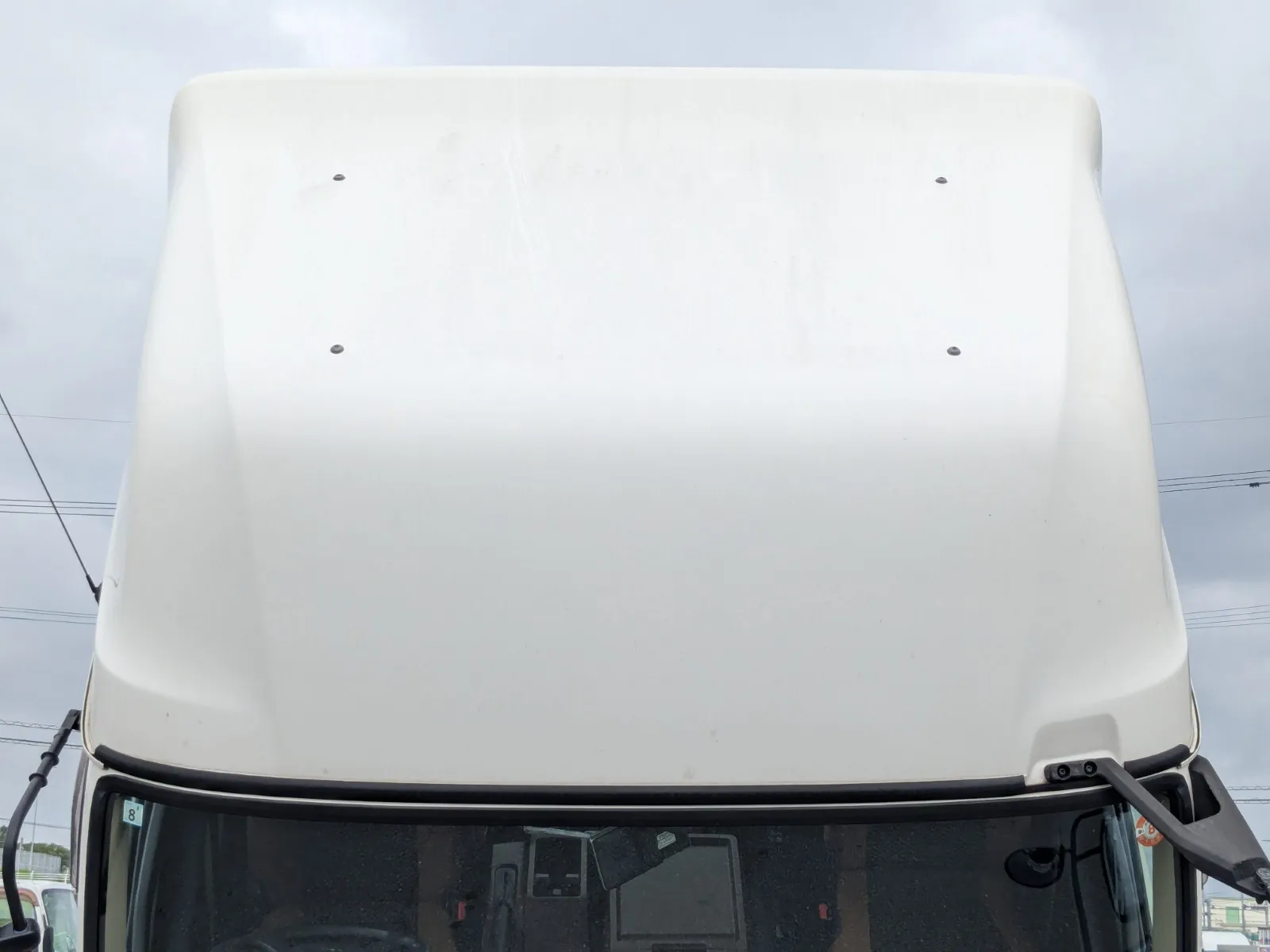 vehicle_image_20260716105303ekfhs0vemY.webp