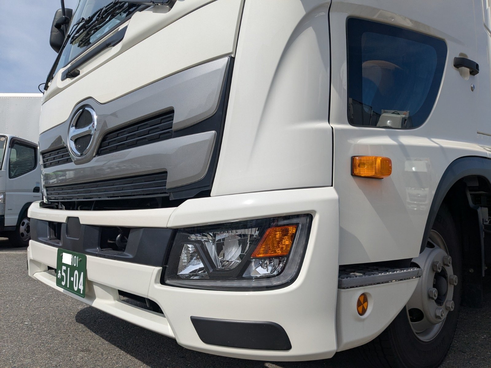 vehicle_image_20260511113353uVJdwYRntd.jpg