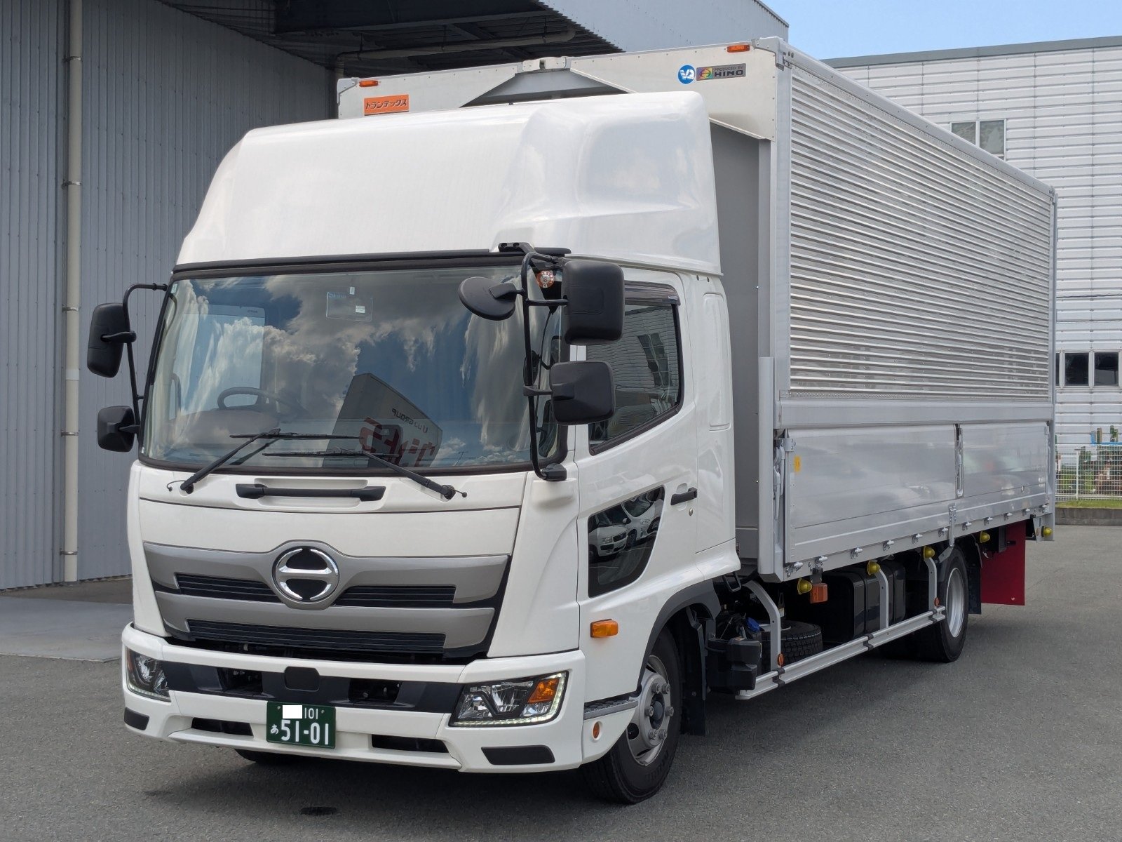 vehicle_image_202606011001221gDvW0qlbb.jpg