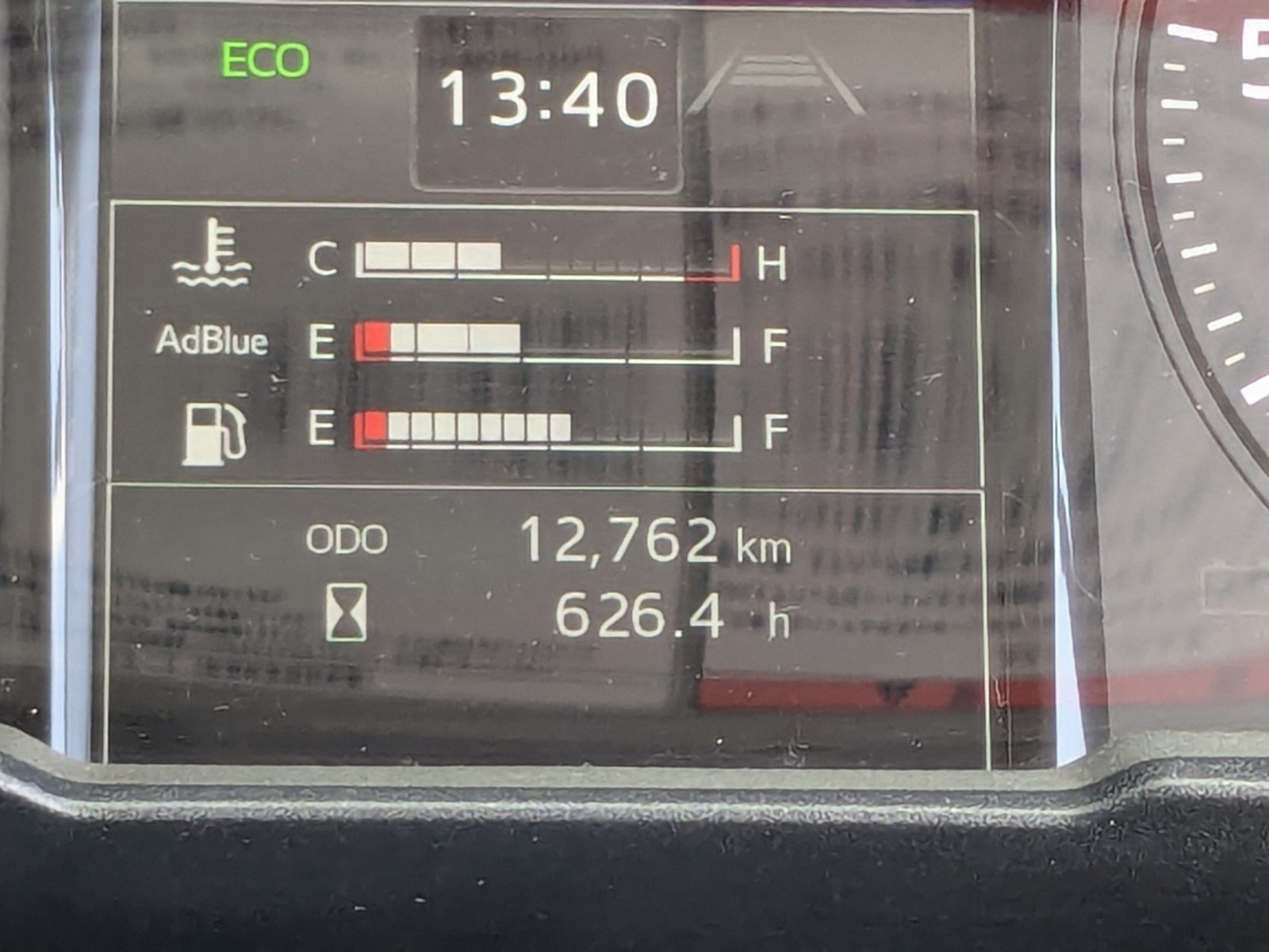 vehicle_image_20260601100122ADsw9kcZrX.jpg