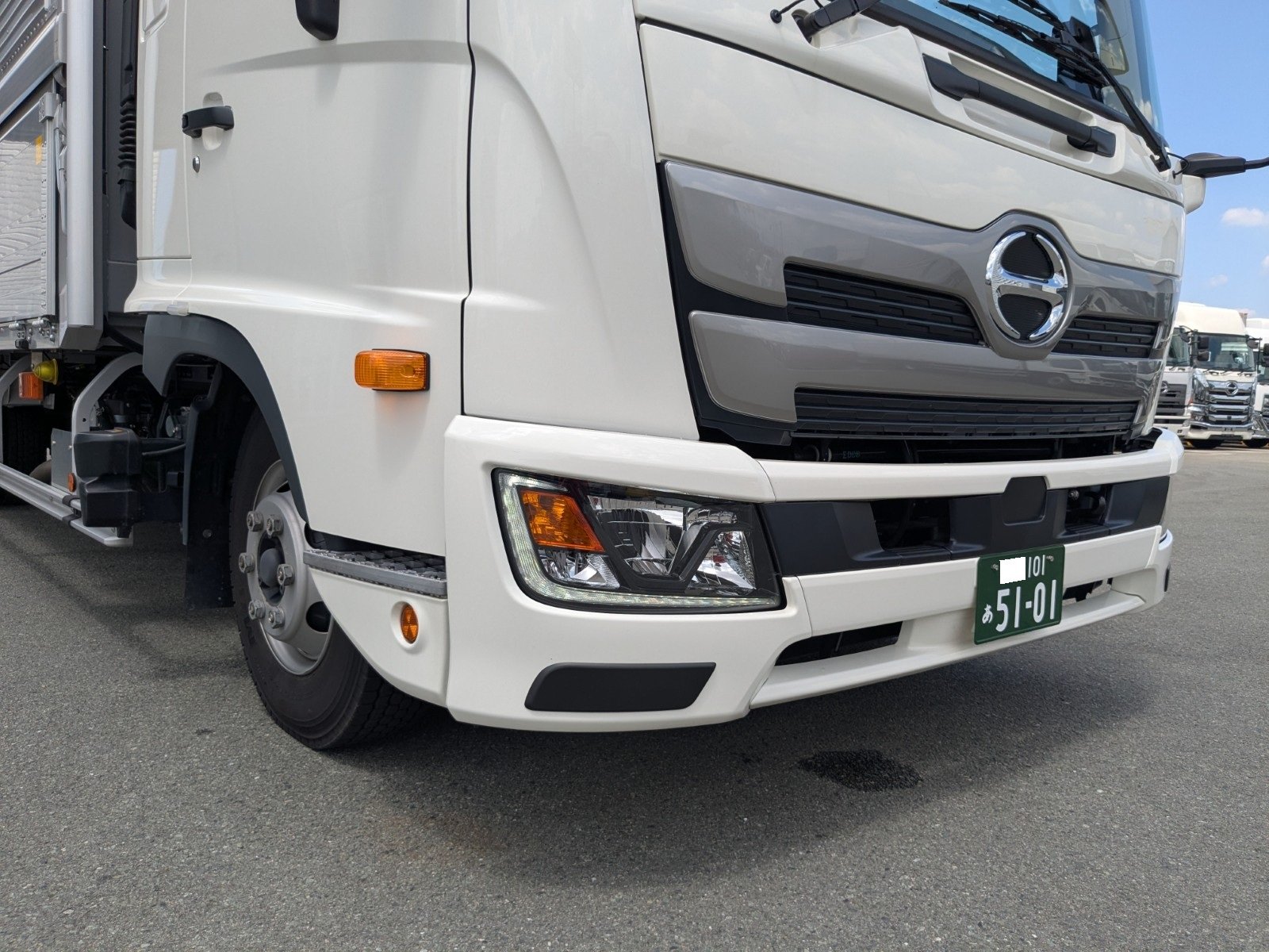 vehicle_image_20260601100122DSq3LZPU5l.jpg