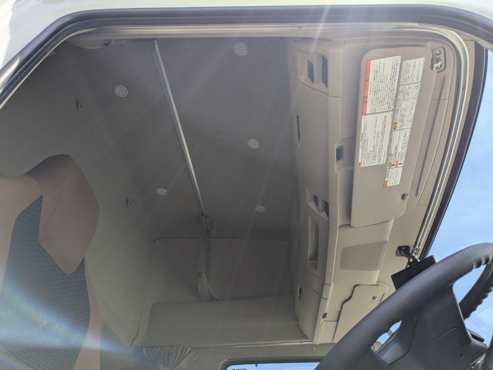 vehicle_image_20260513141254SOTX6sqyVa.jpg
