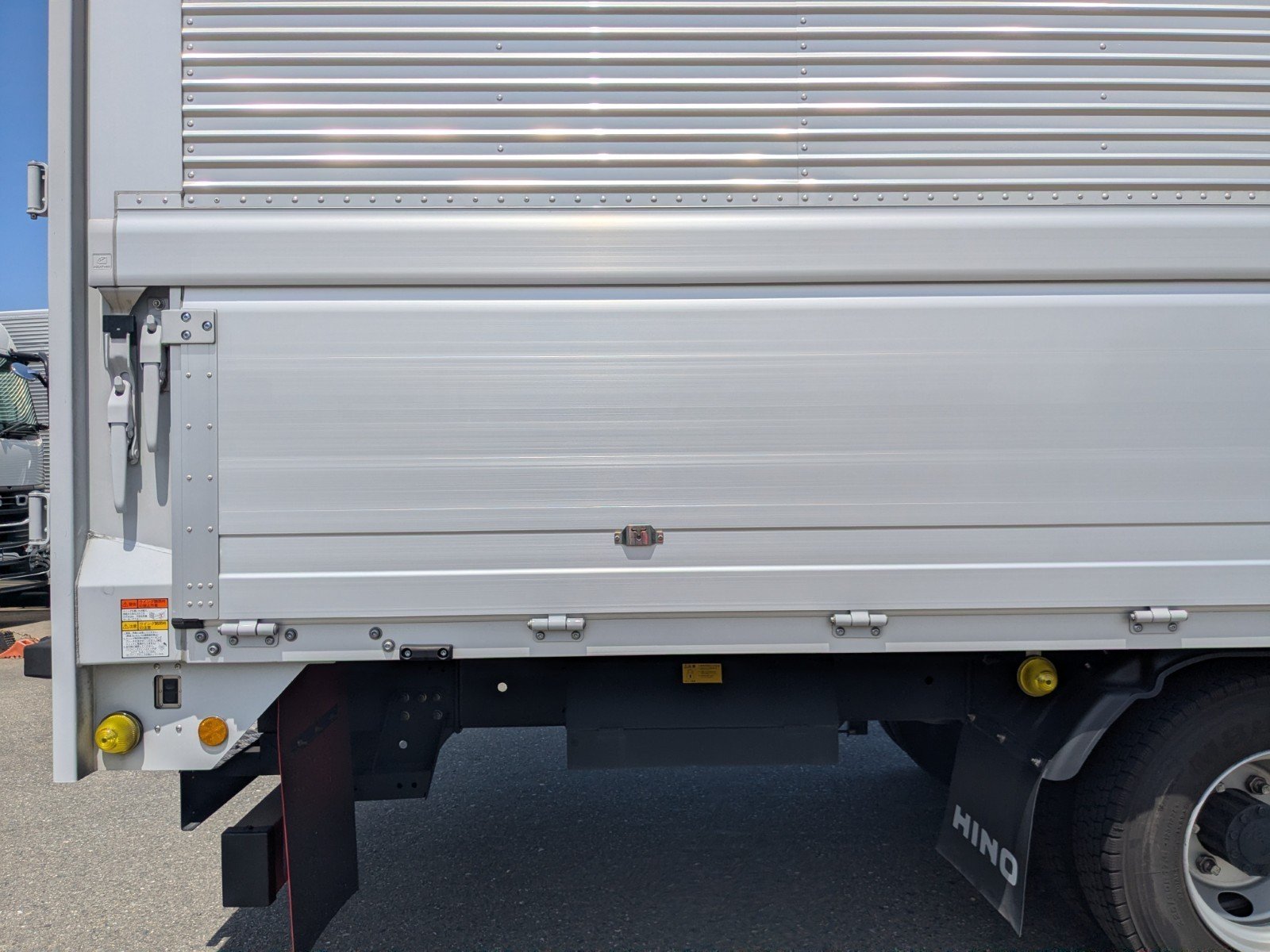 vehicle_image_20260513141254q9MoIt18JI.jpg