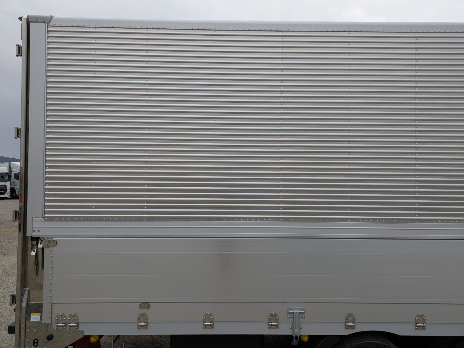 vehicle_image_20260409153225551J2Efrb2.jpg