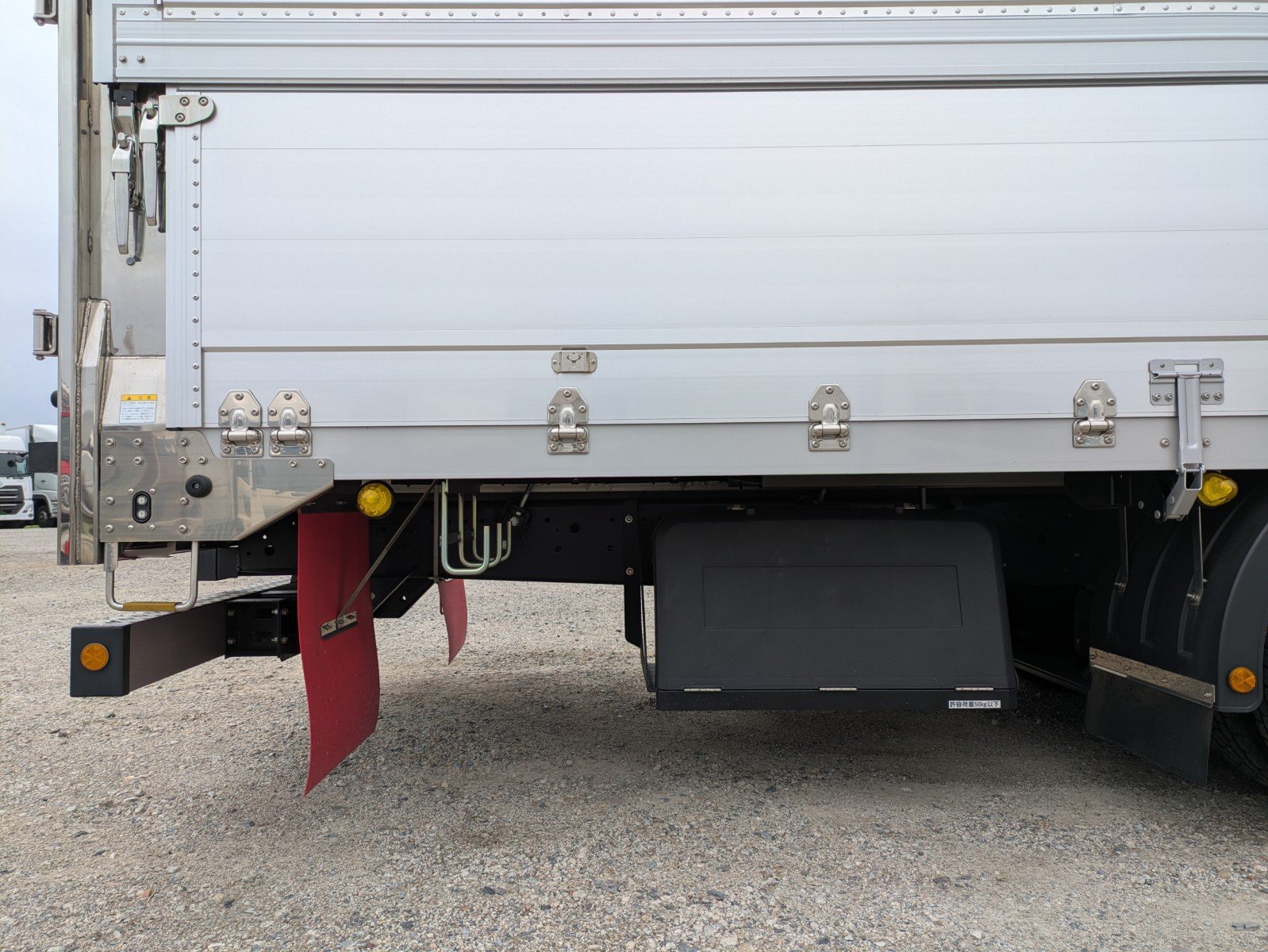 vehicle_image_20260409153225FRTbq0XcXq.jpg