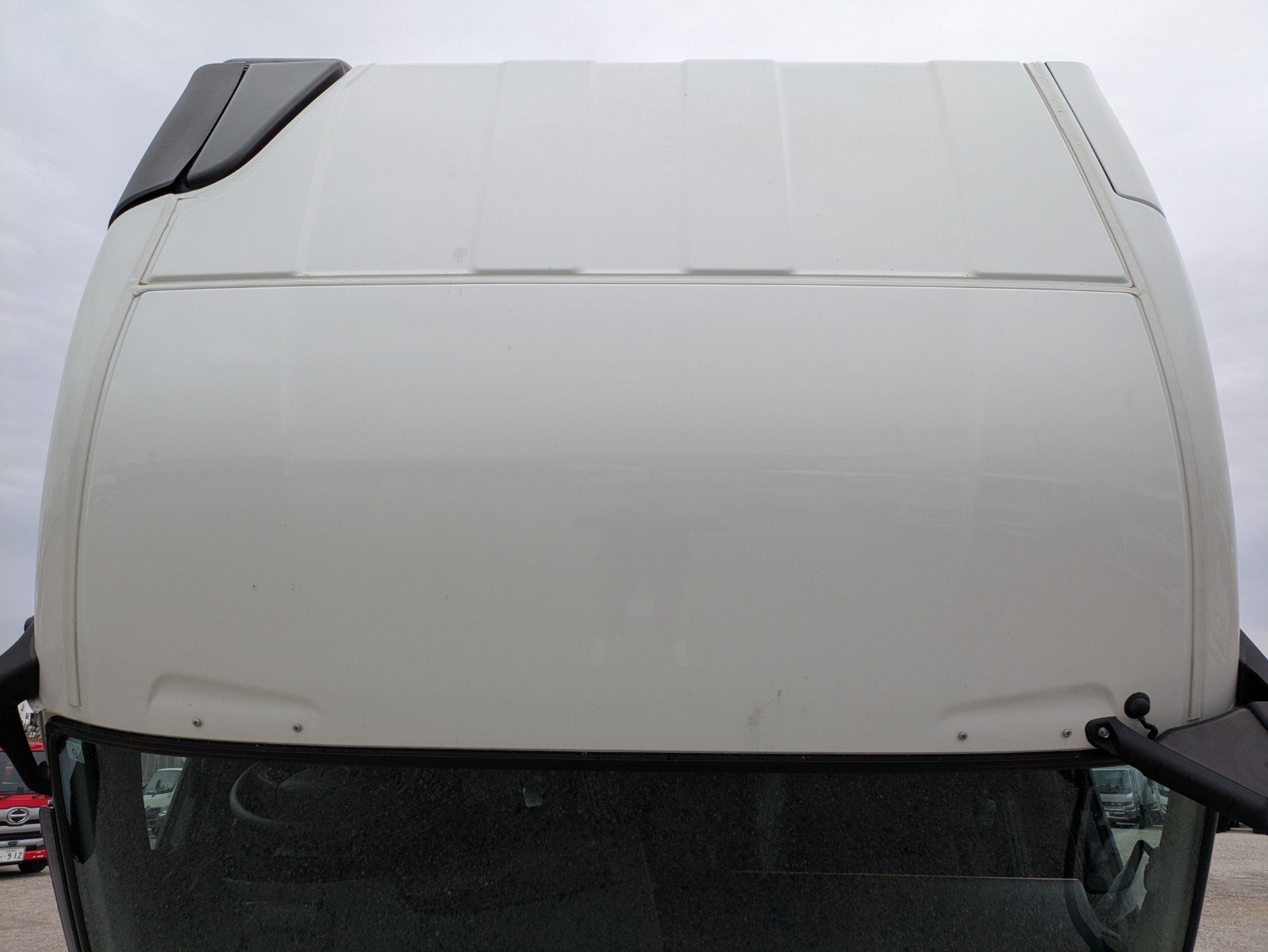 vehicle_image_20260409153225IvcTVimVsO.jpg