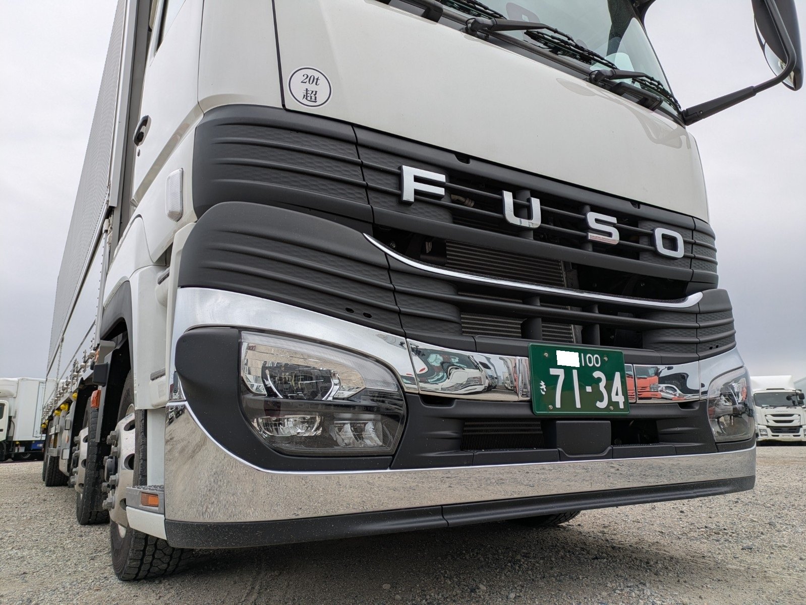 vehicle_image_20260409153225O8a9bvrj7f.jpg
