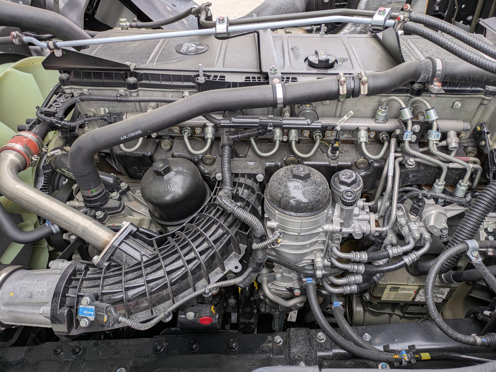 vehicle_image_20260409153225bXTlZd6FMR.jpg