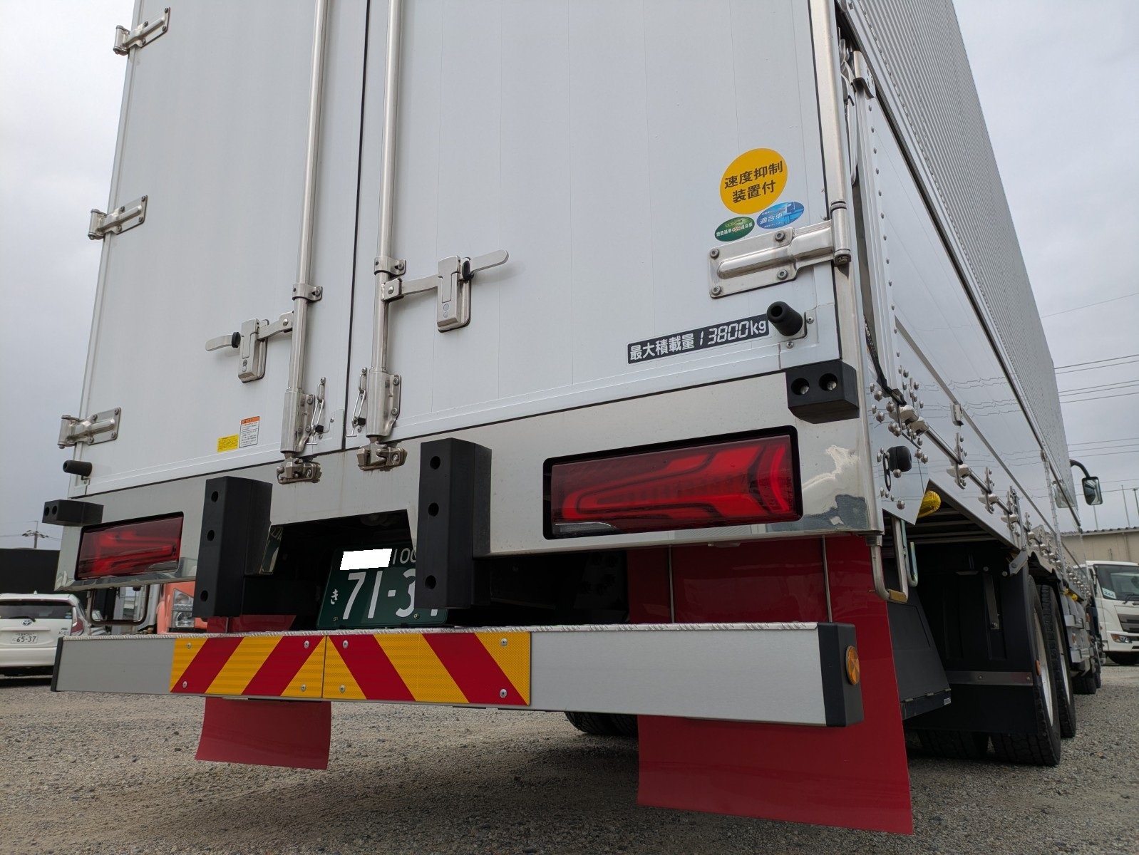 vehicle_image_20260409153225wLkV1XCQzq.jpg