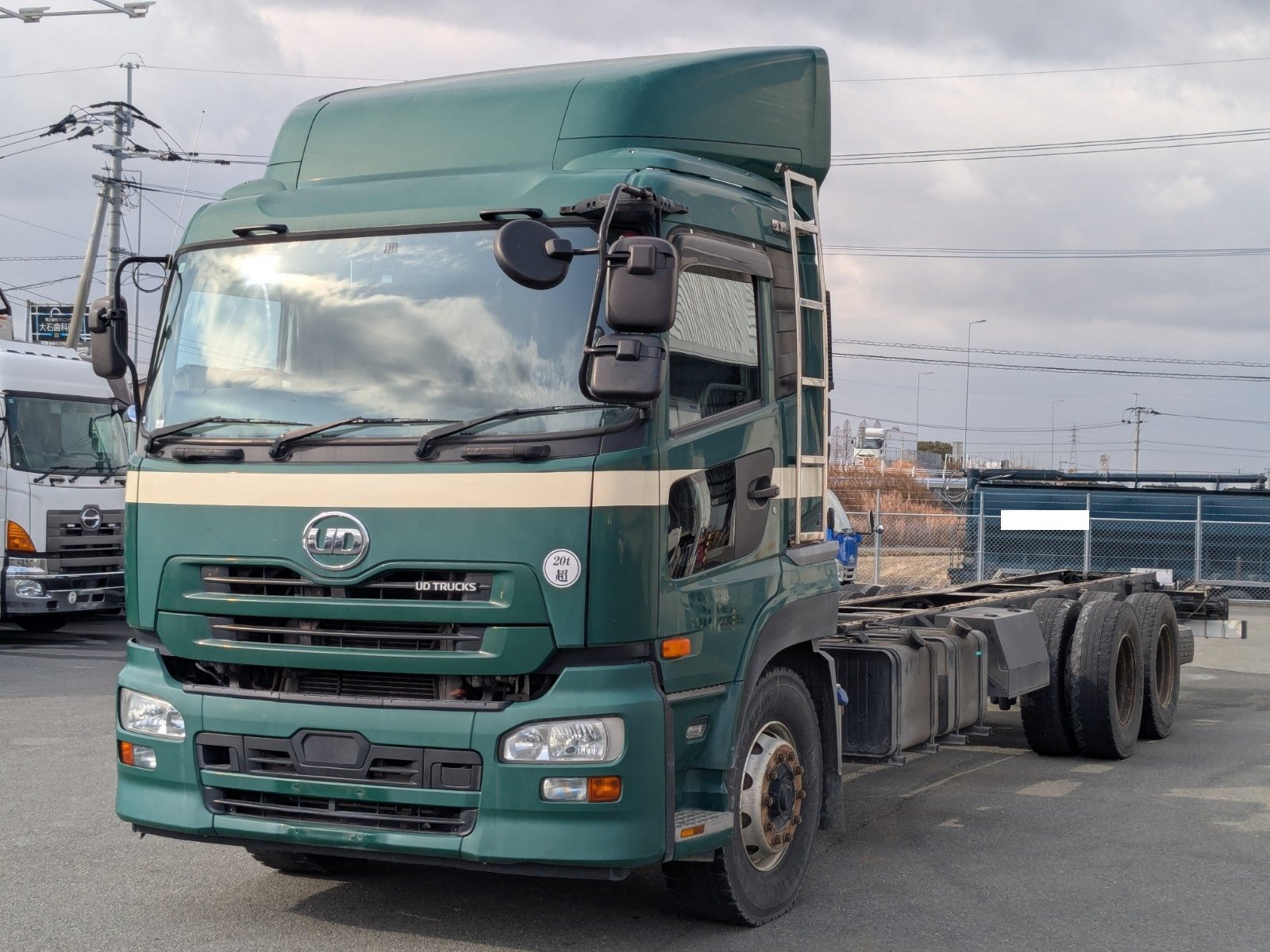 vehicle_image_202601210909408bvZzGhRhb.jpg