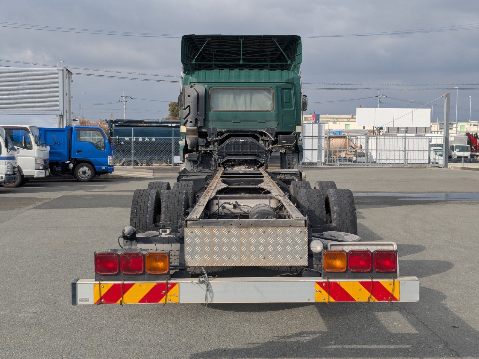 vehicle_image_20260121090940NKBxOmnmLS.jpg