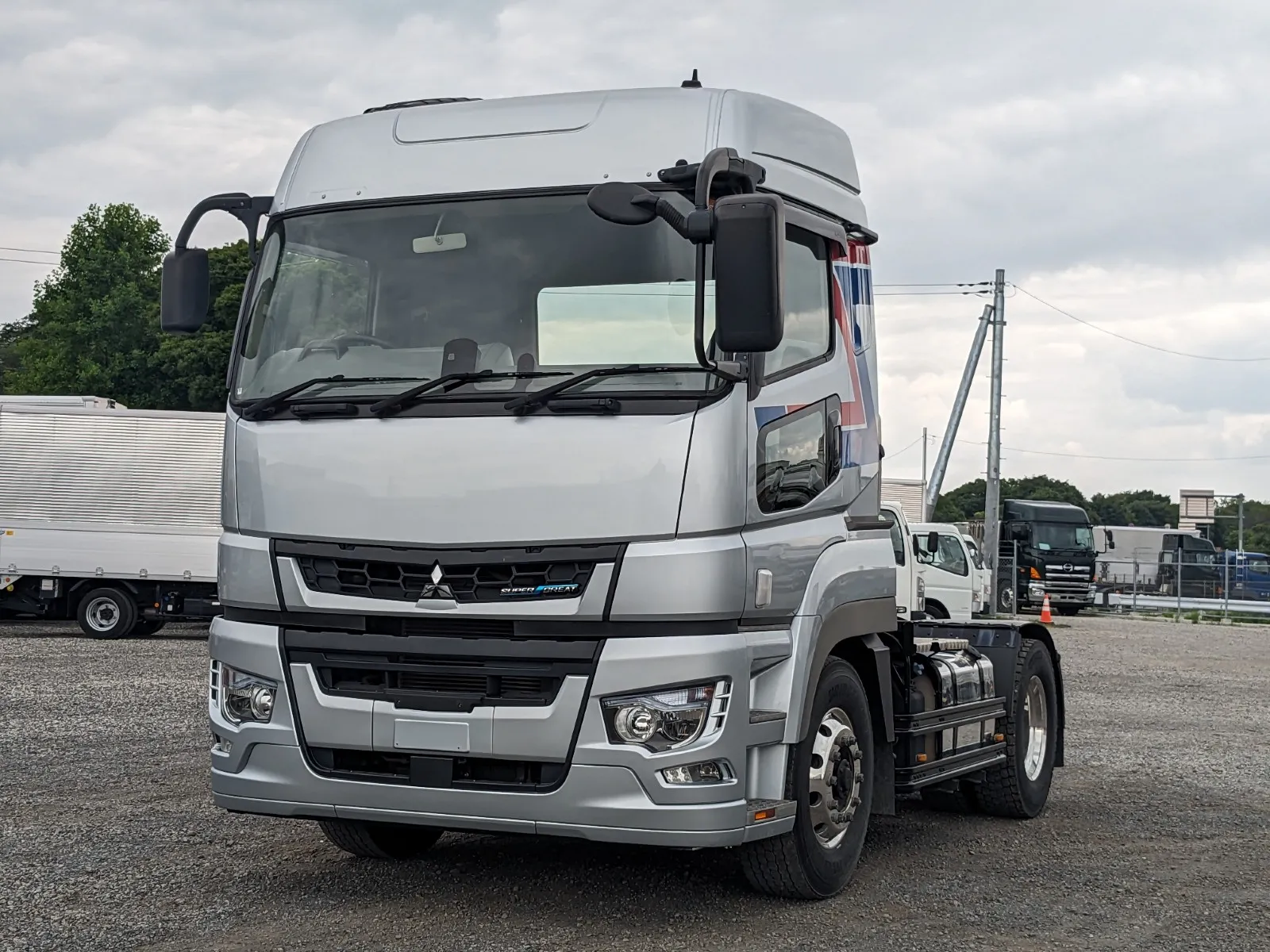 vehicle_image_20260708113504uExAg76X0J.webp