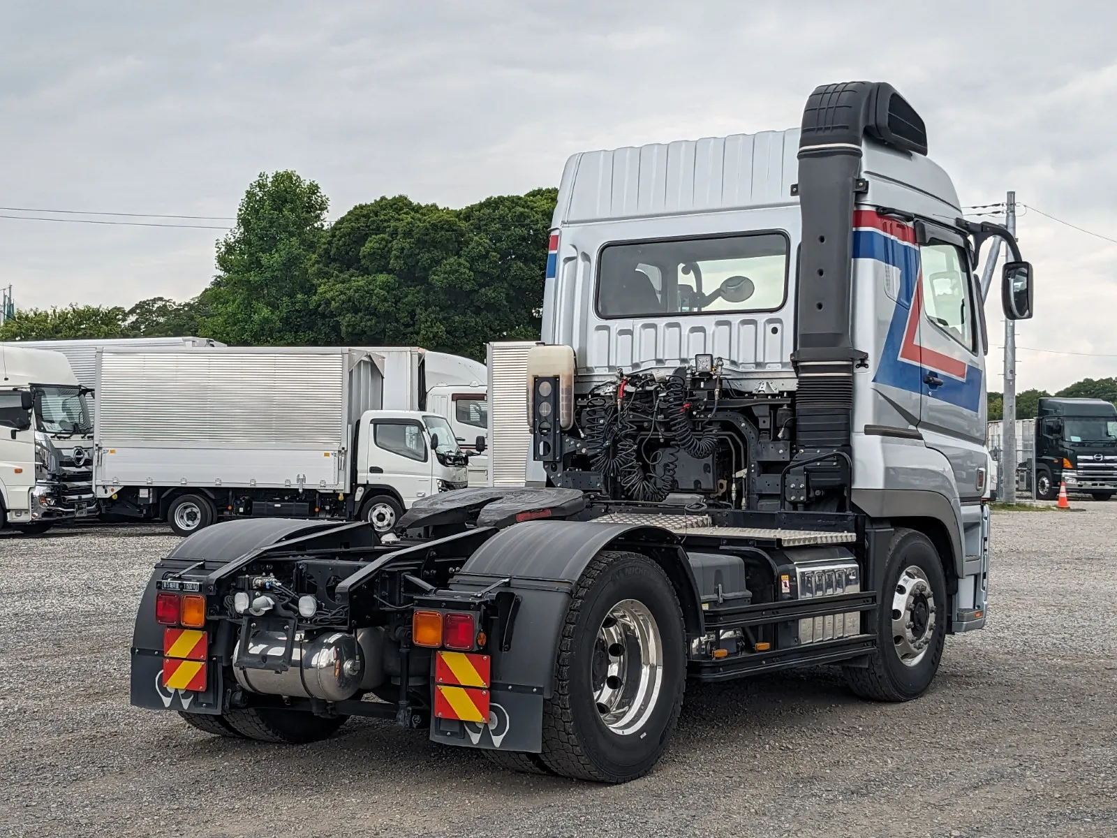 vehicle_image_20260708113505mZ4rGzwysM.webp