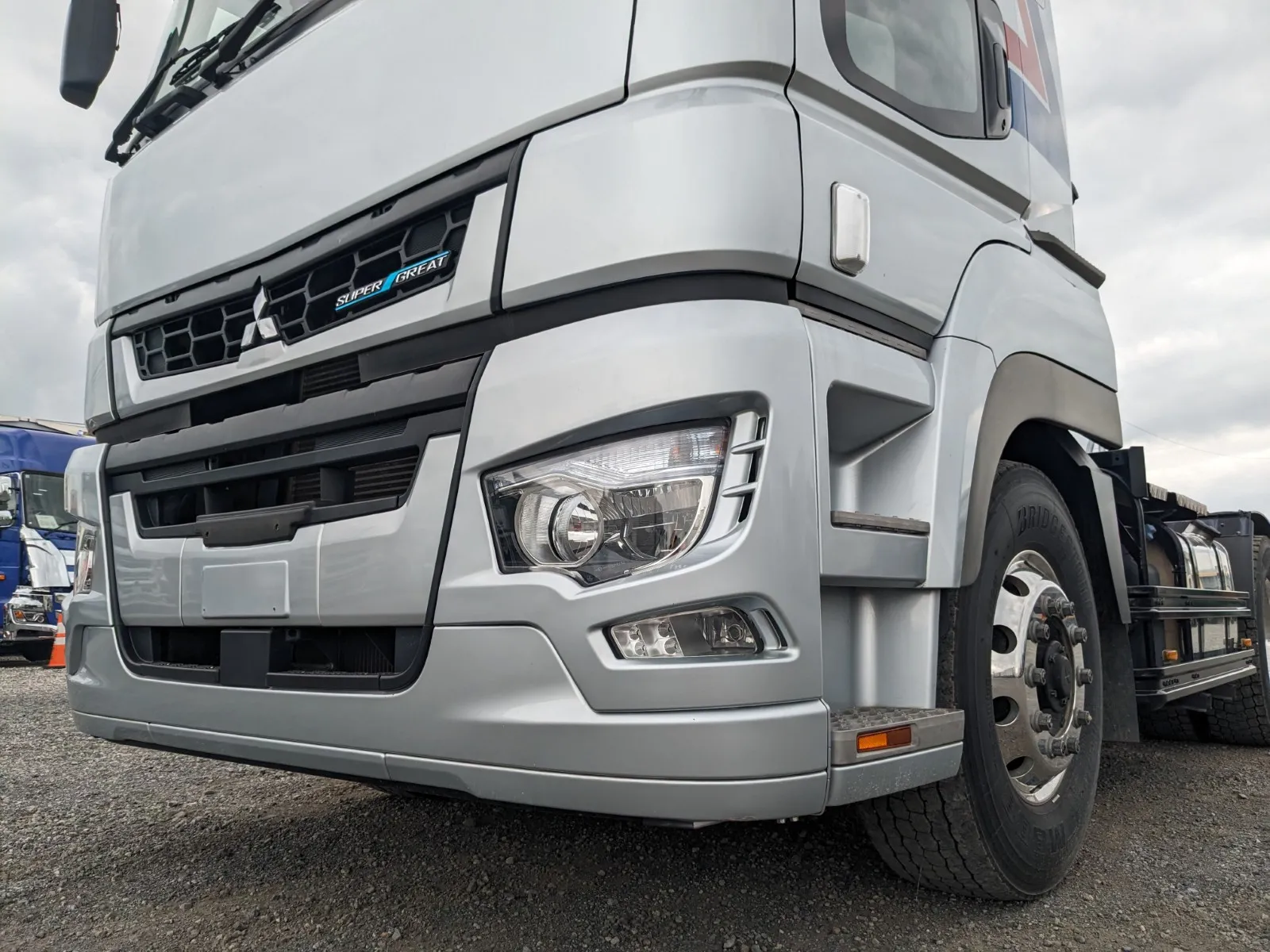 vehicle_image_20260708113519Ecye1tNuKi.webp