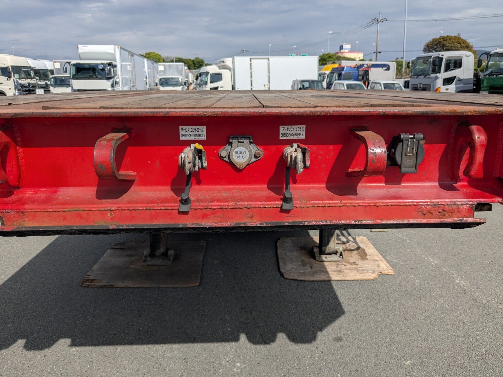 vehicle_image_20260427110005kt9ZqV0tPl.jpg