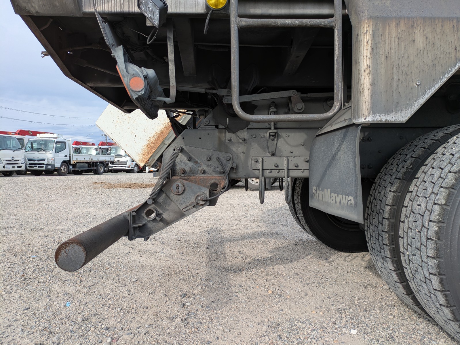vehicle_image_202512040946449U6aEyQFFH.jpg