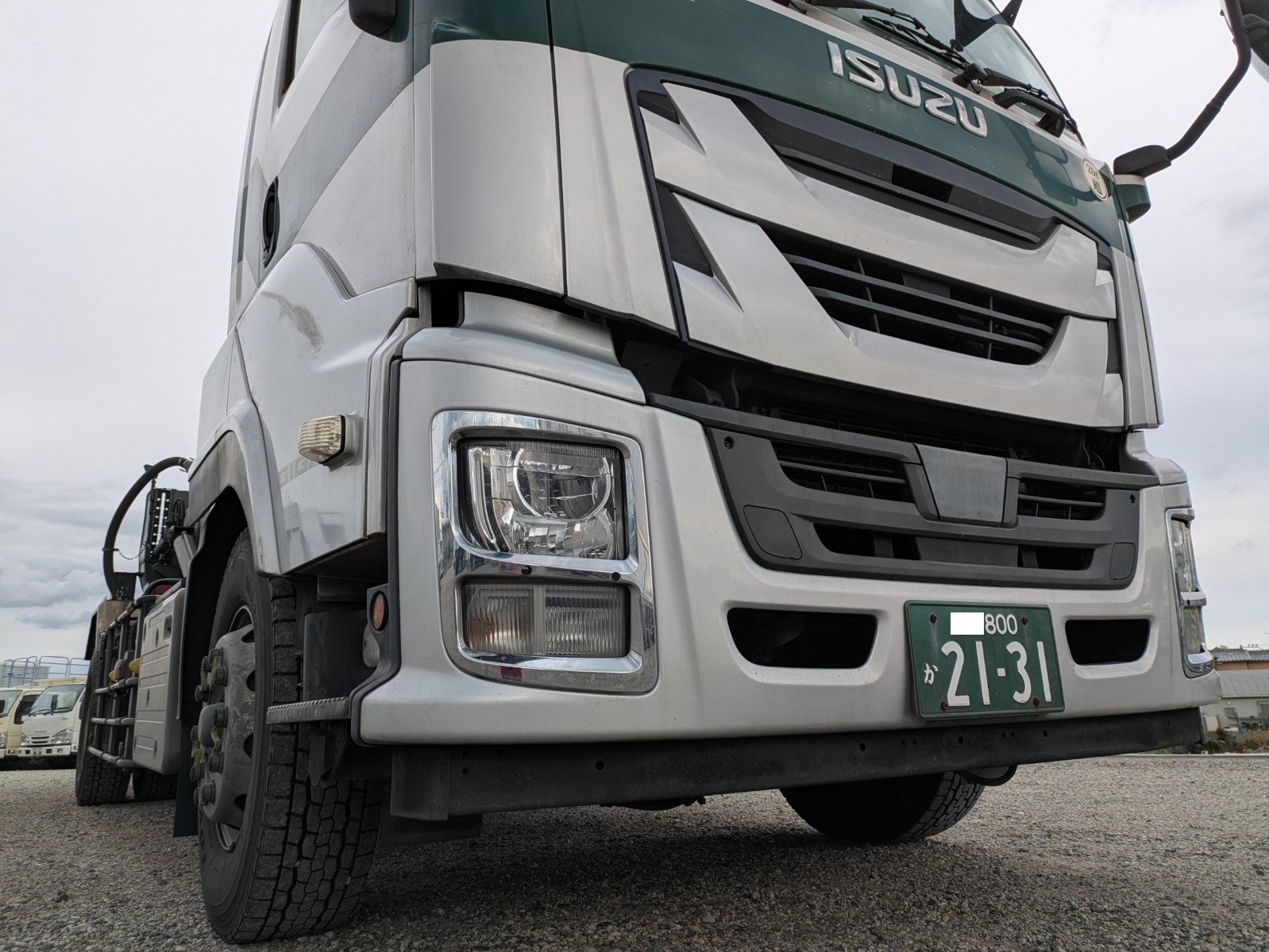 vehicle_image_20260108090451SxGxda6LH9.jpg