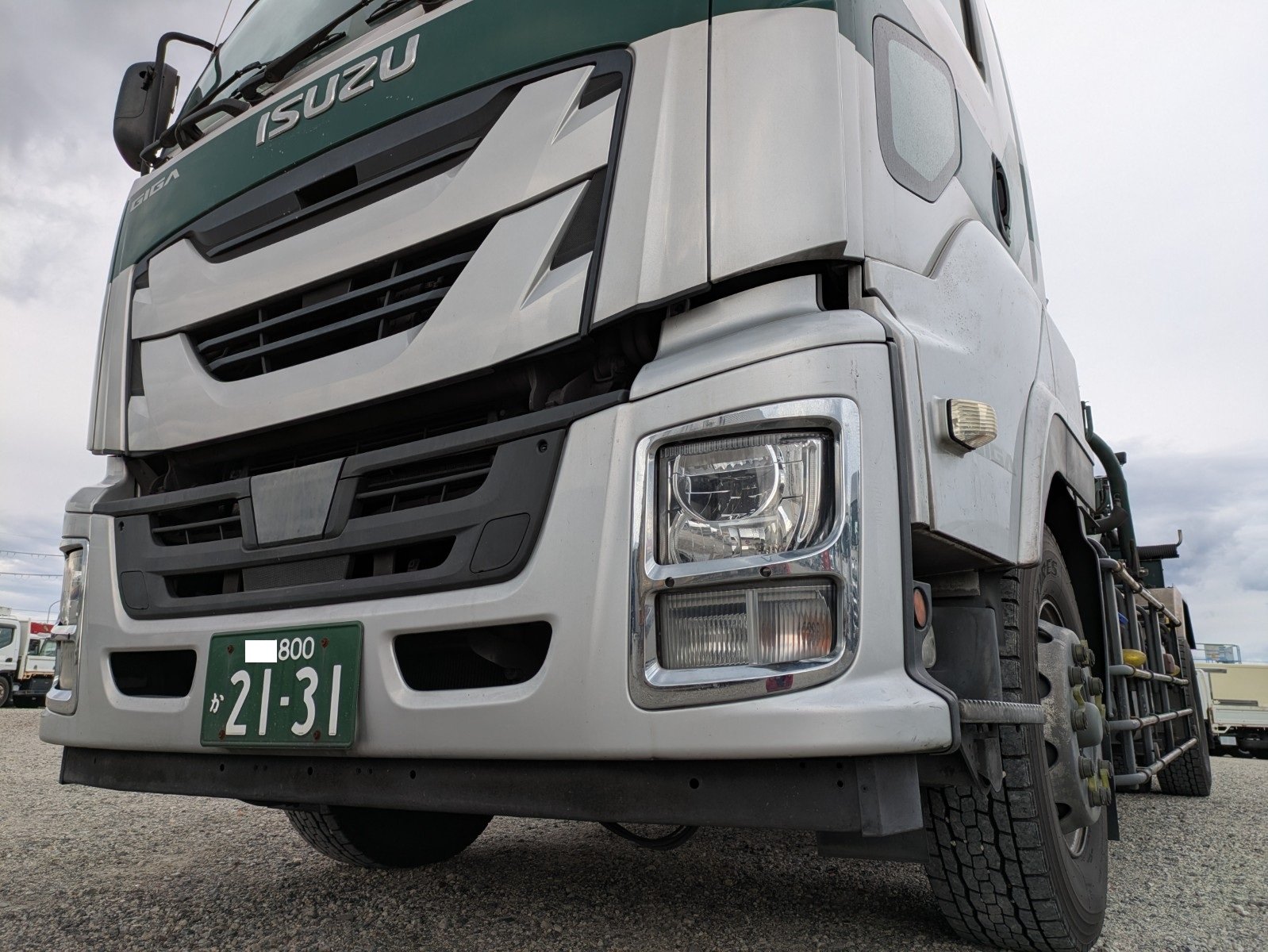 vehicle_image_20260108090451oBibqpMgAS.jpg