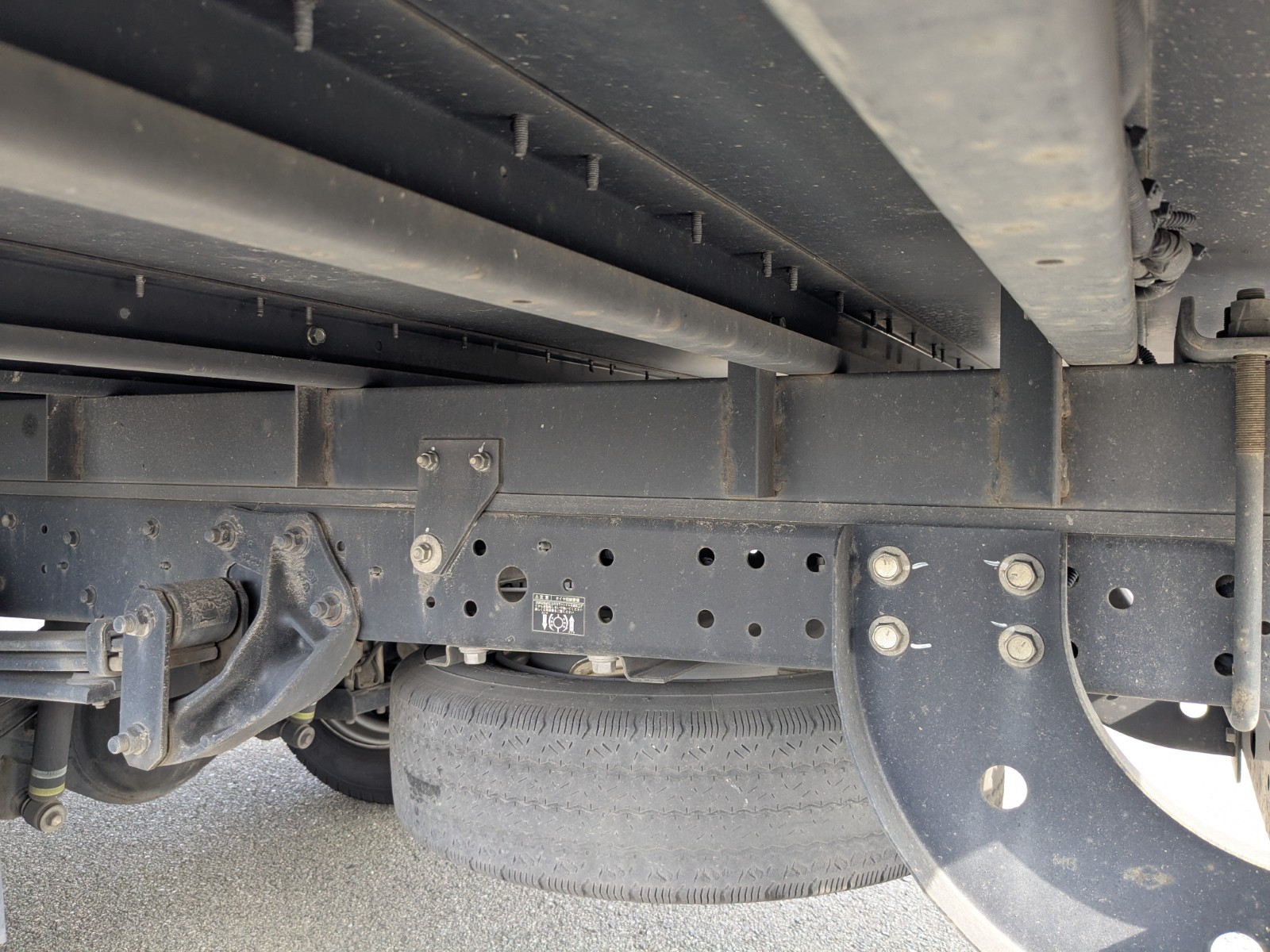 vehicle_image_20251217095315DyKITaKXln.jpg