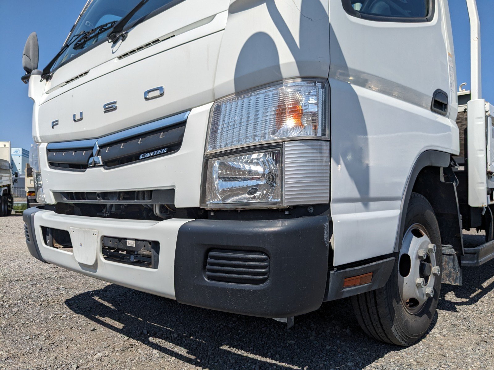 vehicle_image_20260507183741yAfD8RYpyo.jpg